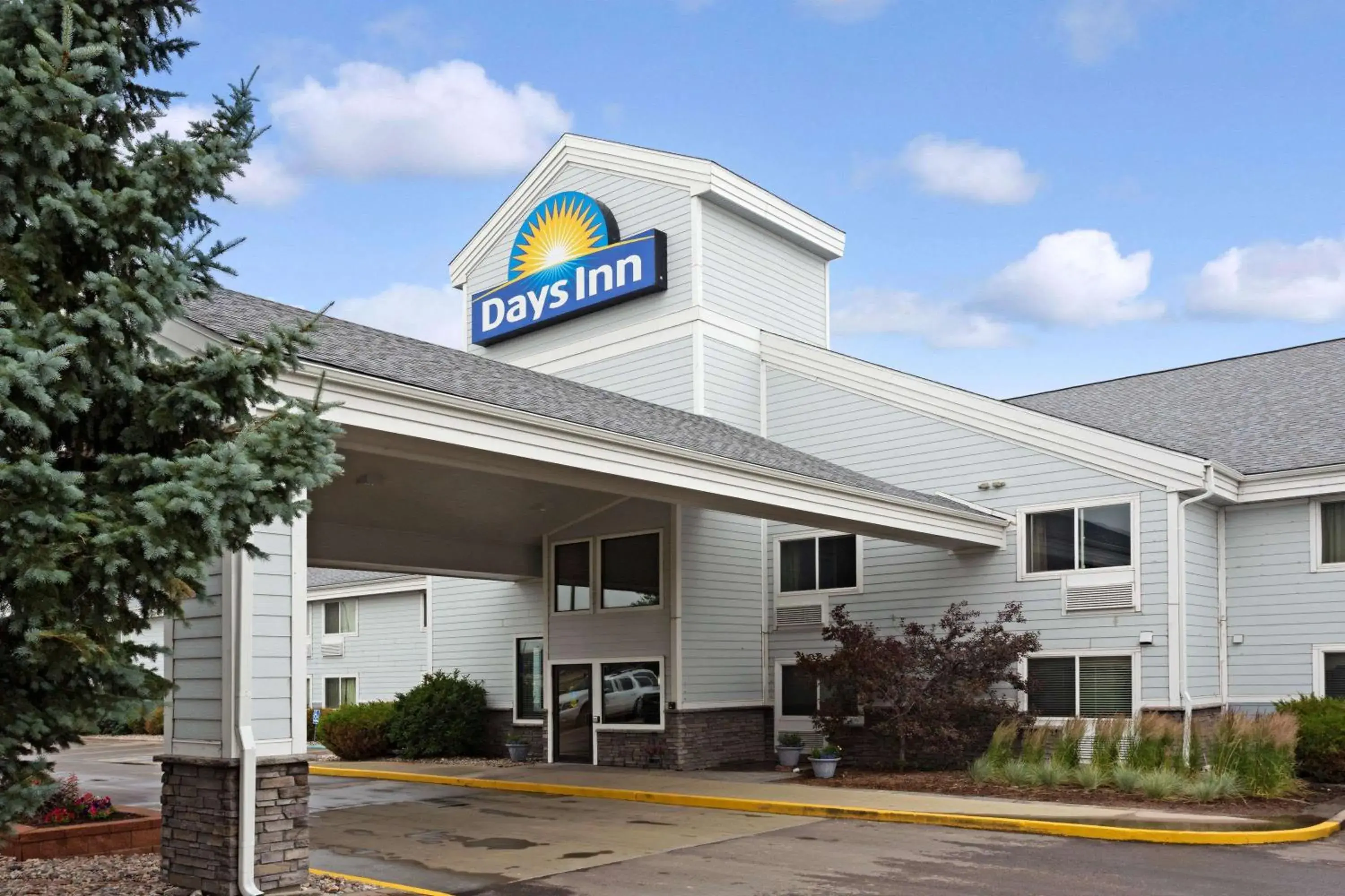 Property building in Days Inn by Wyndham Cheyenne Property building in Days Inn by Wyndham Cheyenne