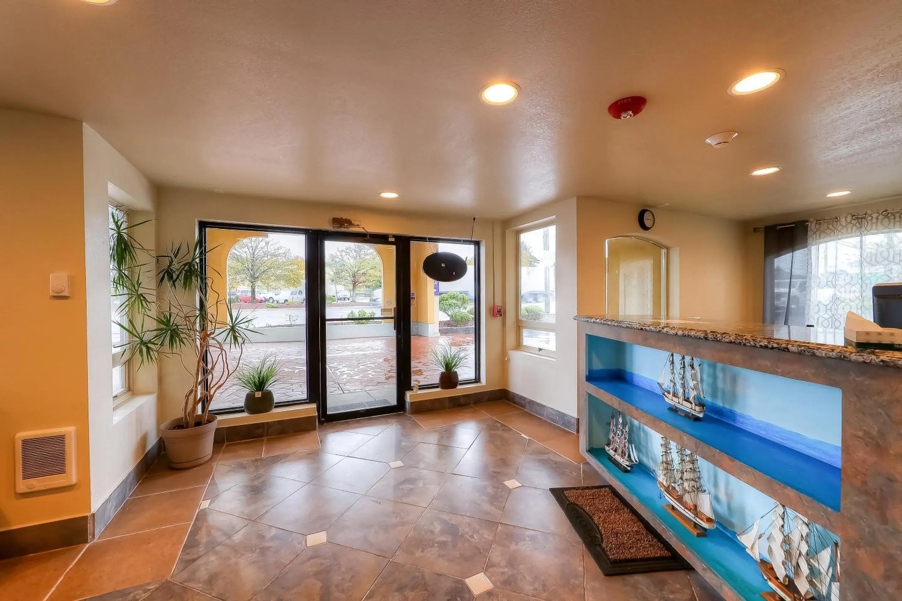 Lobby or reception in Newport Inn By OYO - Hwy 101 Lobby or reception in Newport Inn By OYO - Hwy 101