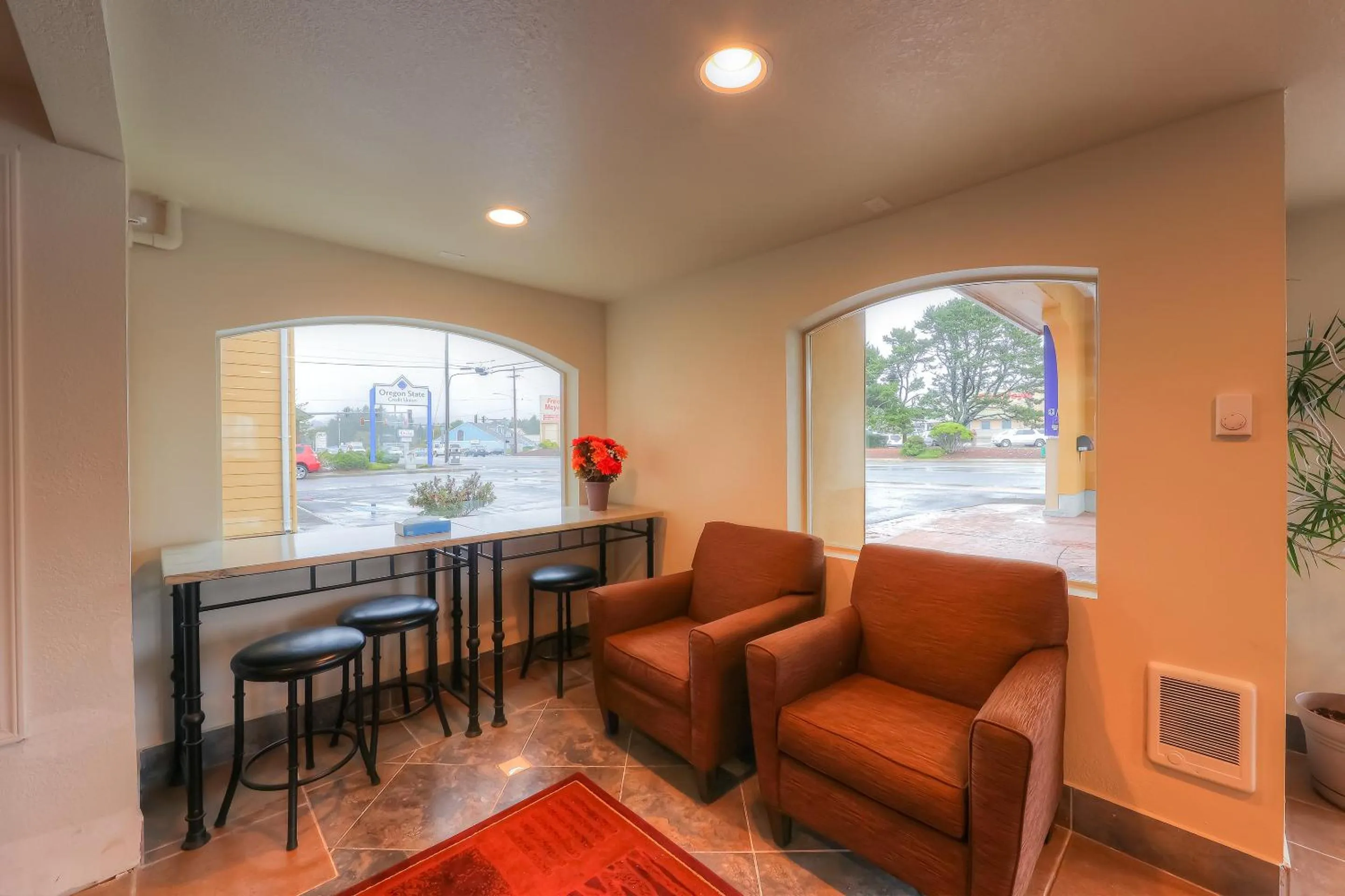 Lobby or reception in Newport Inn By OYO - Hwy 101