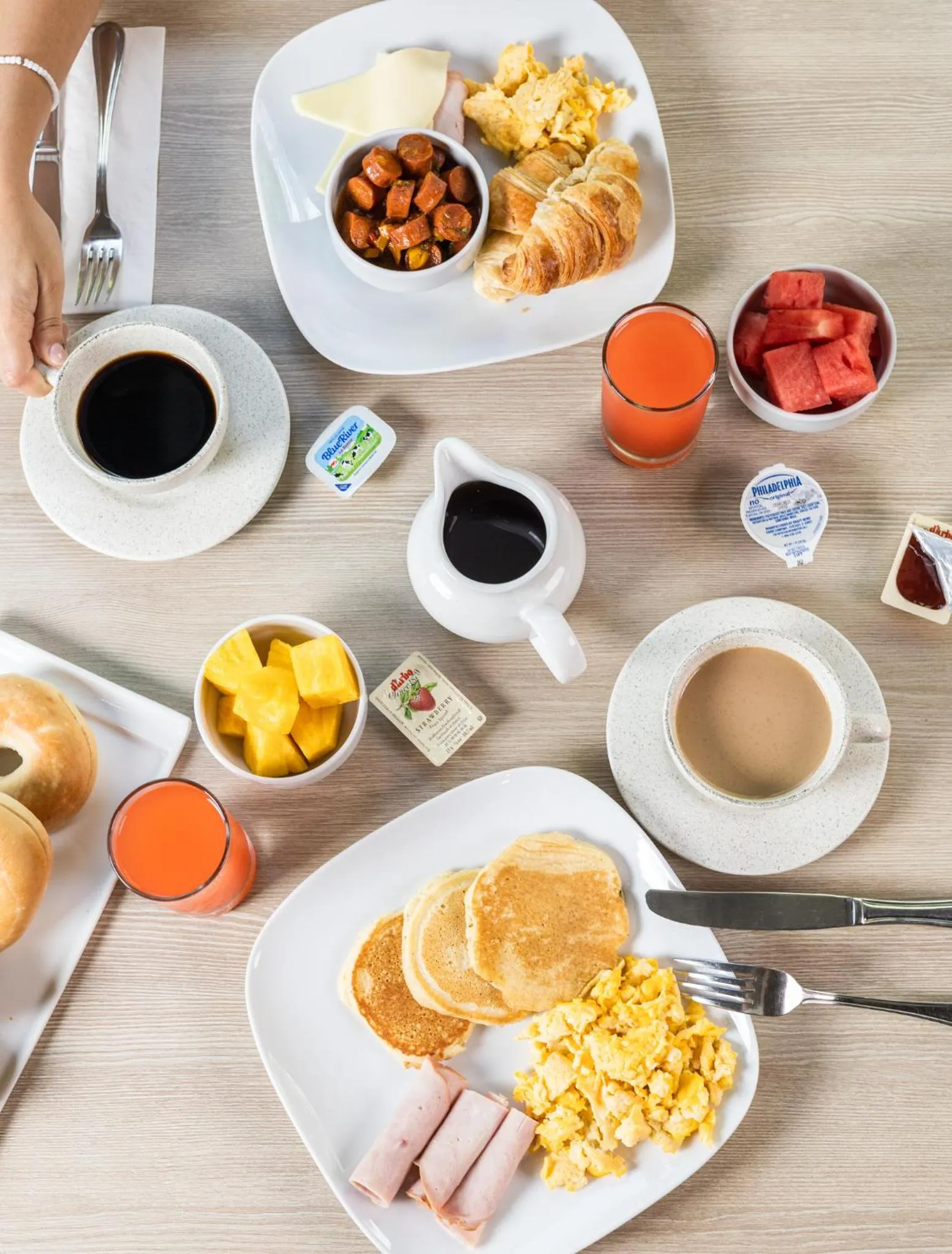 Breakfast in Albrook Inn