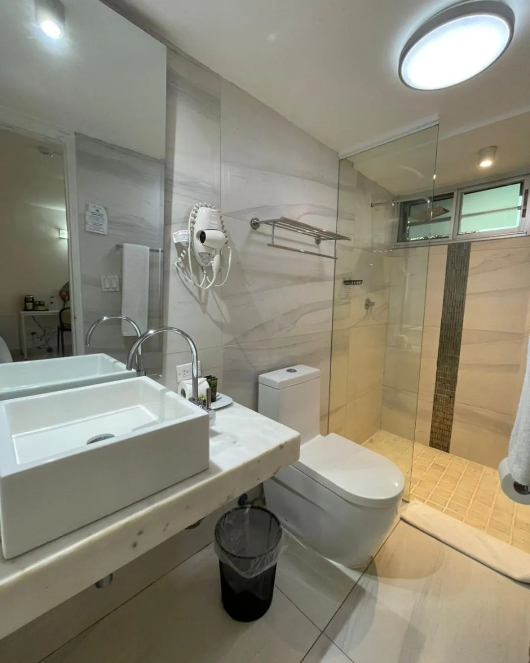 Bathroom in Albrook Inn