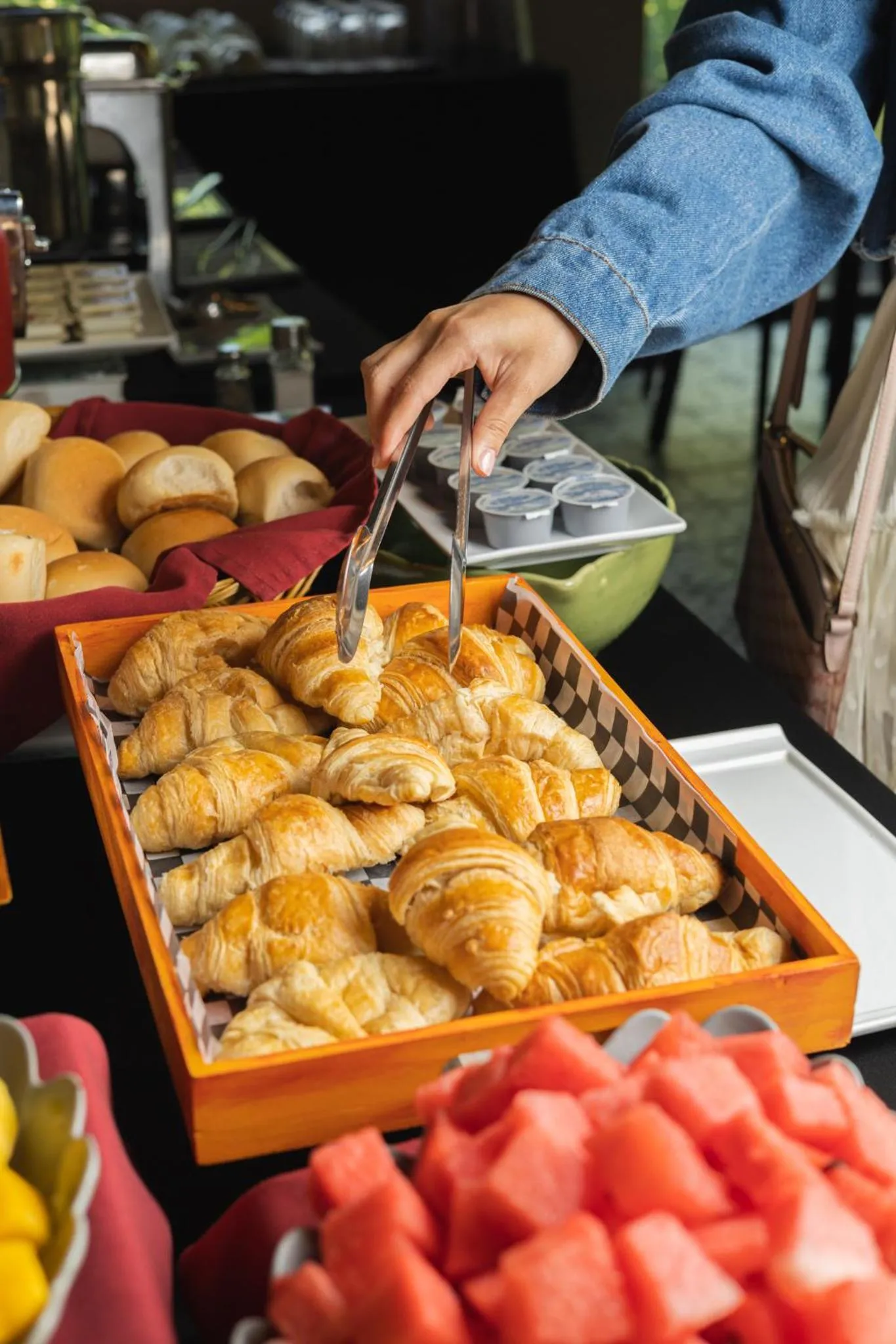 Breakfast in Albrook Inn