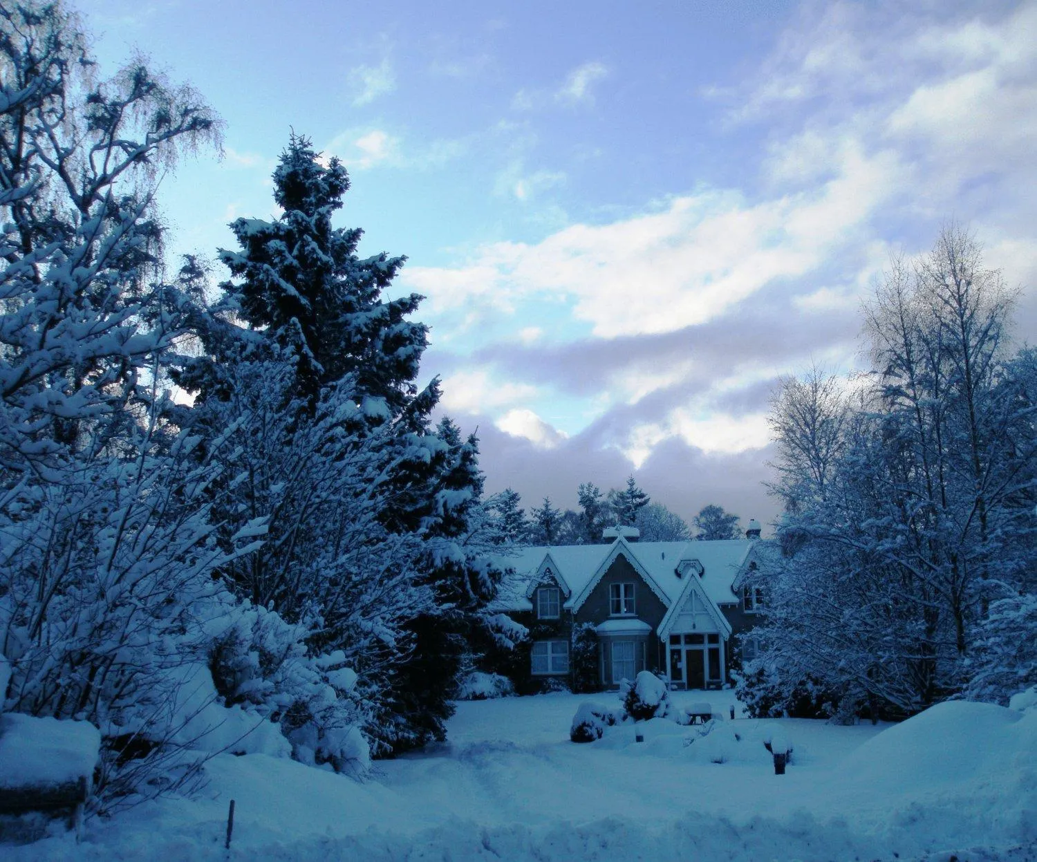 Property building in No 45, Ballater