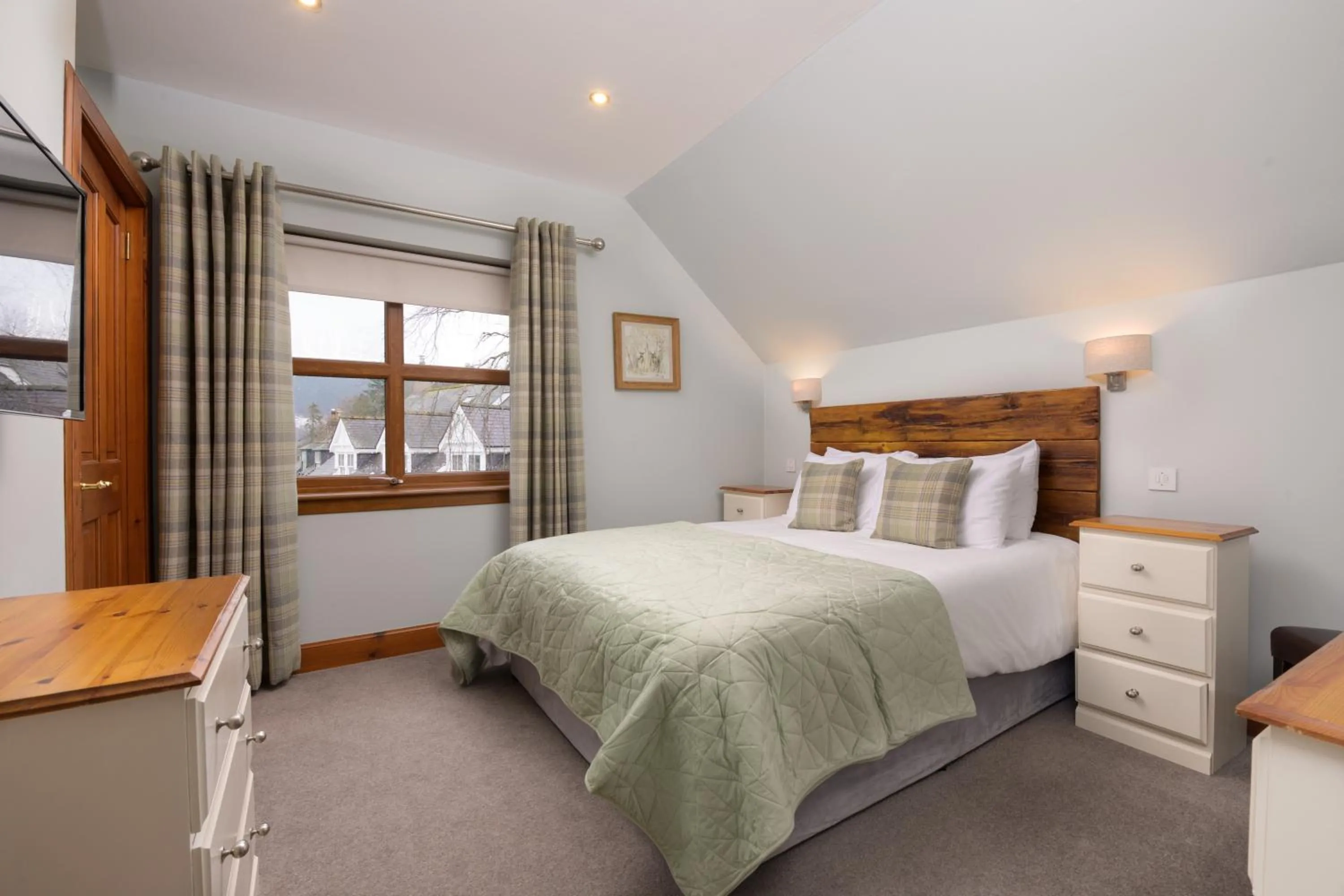 Bed in No 45, Ballater