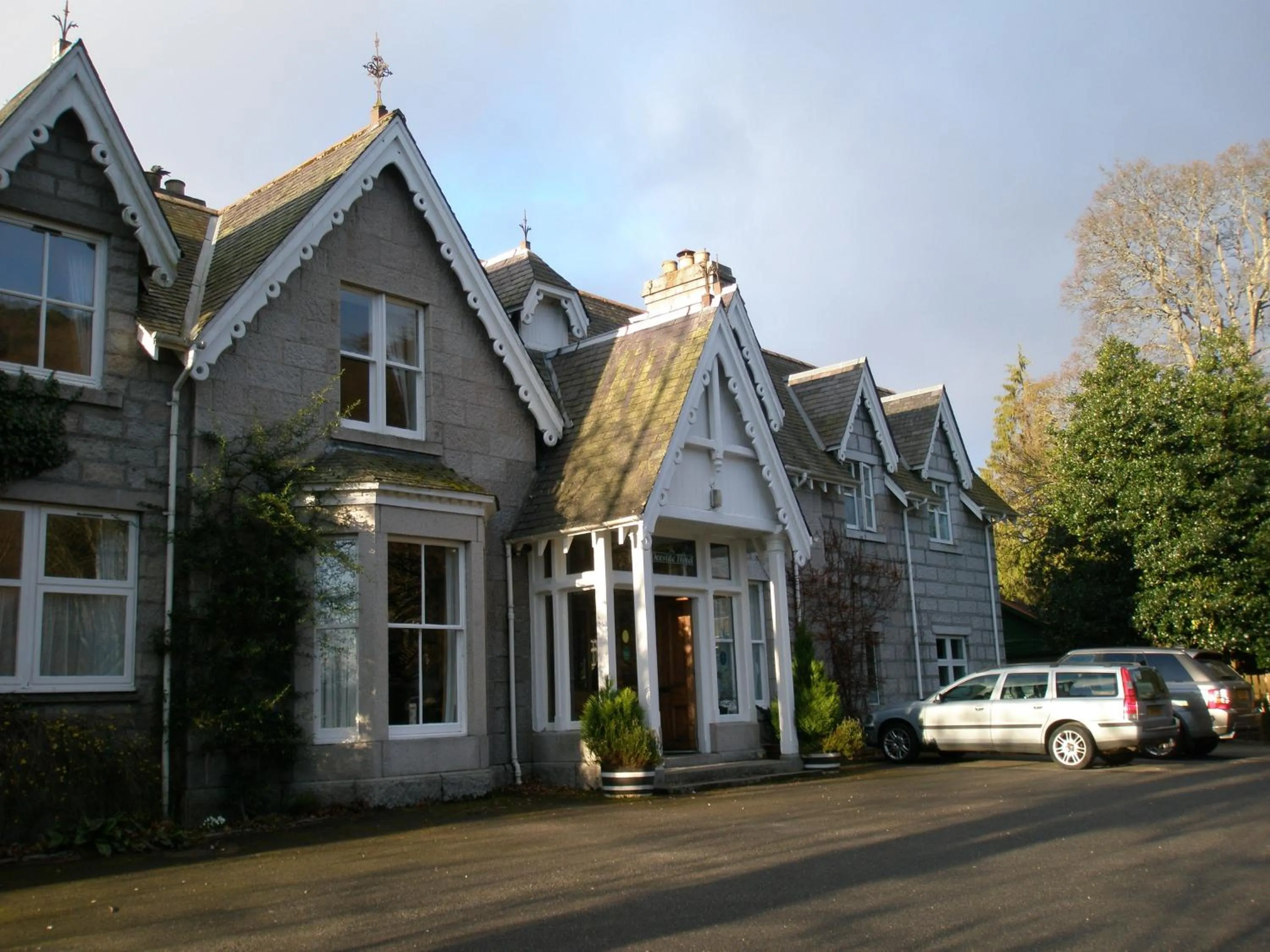 Property building in No 45, Ballater