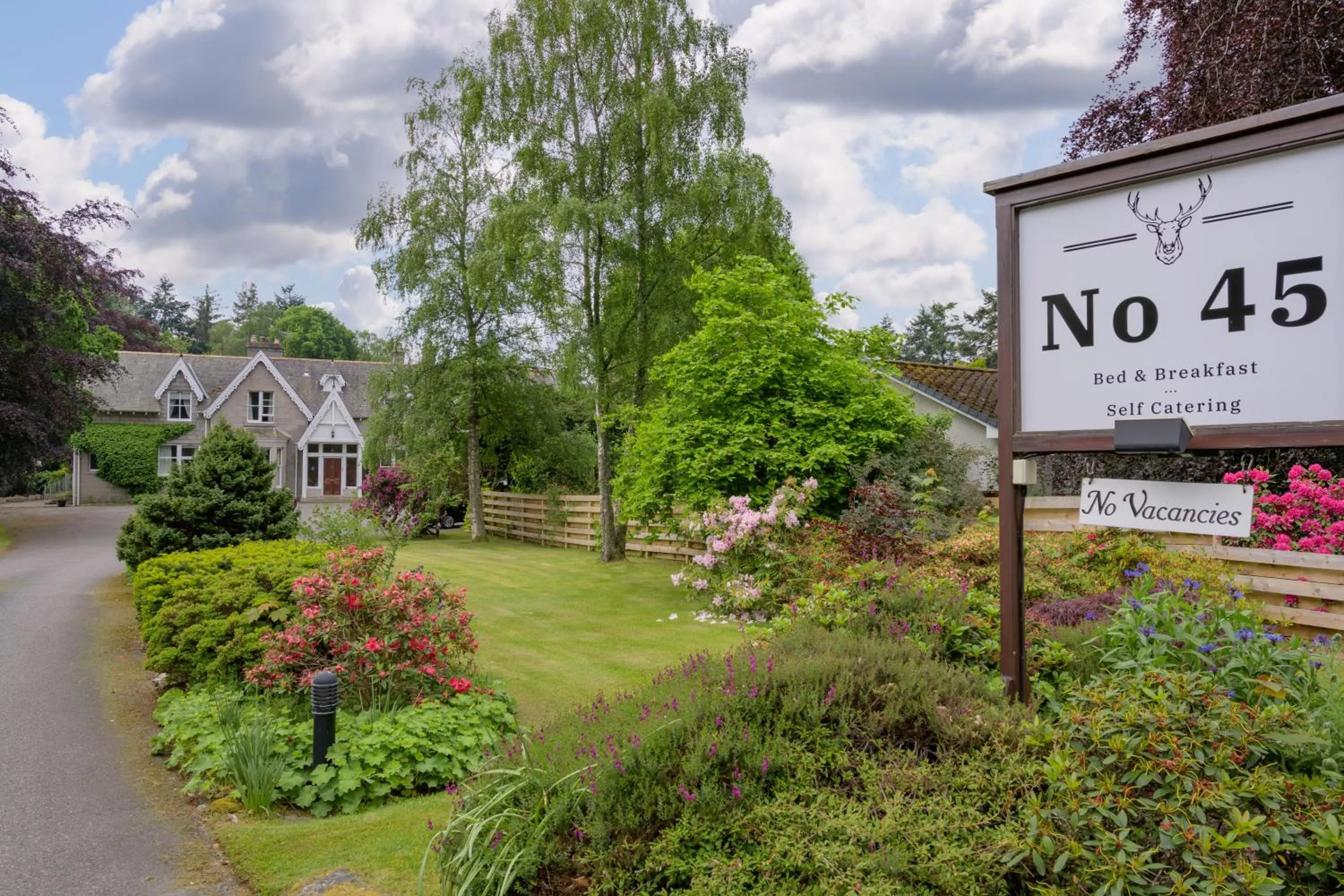 No 45, Ballater
