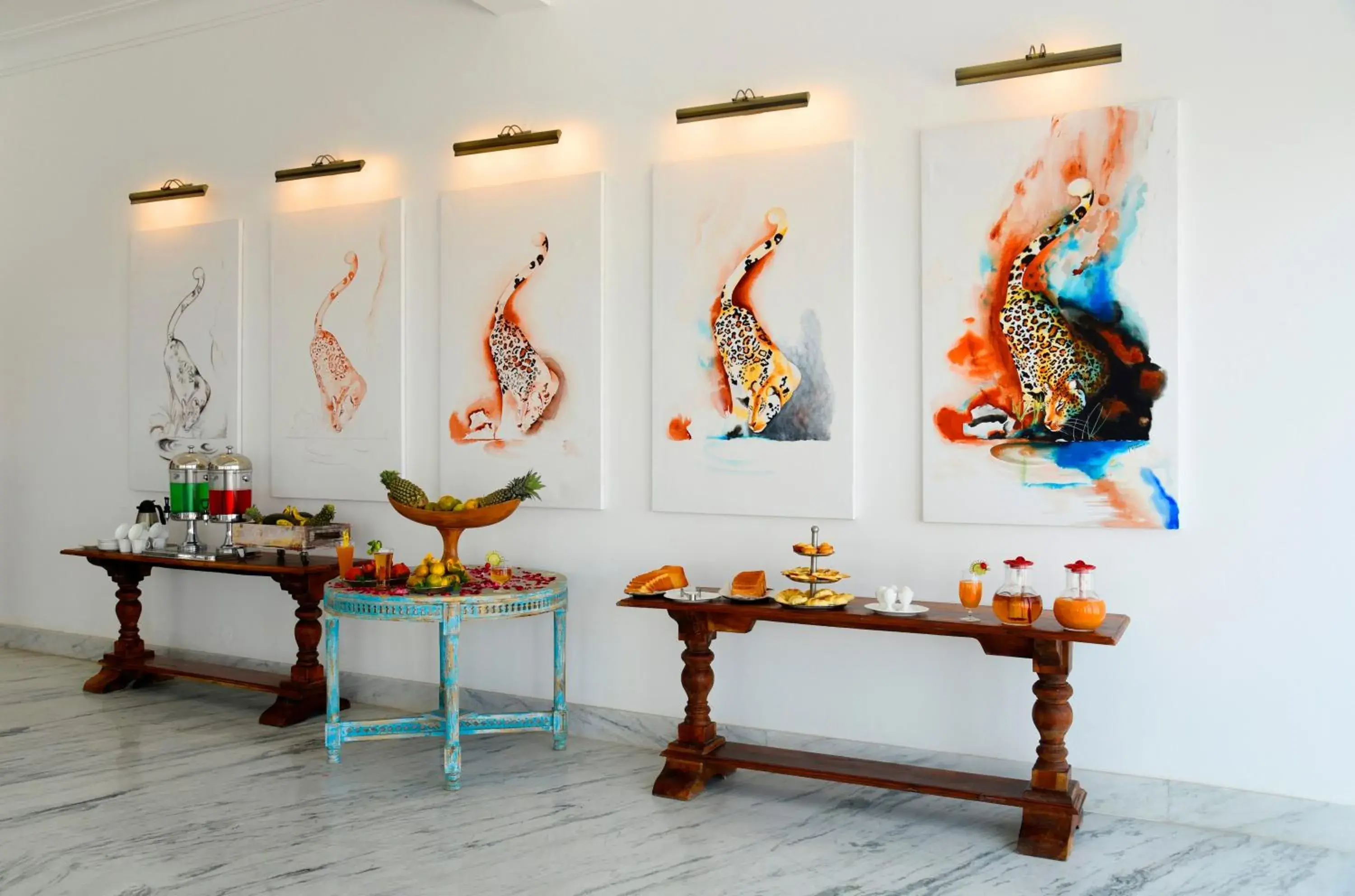 Restaurant/places to eat in Fateh Safari Suites by Fateh Collection Restaurant/places to eat in Fateh Safari Suites by Fateh Collection