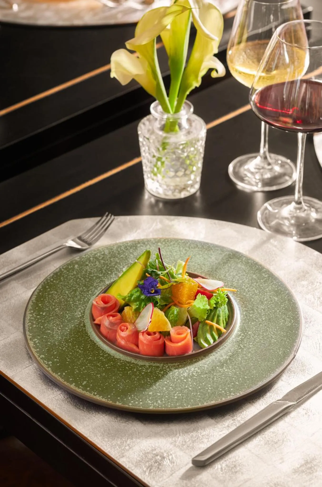 Food in The Au Co Cruise - Managed by Bhaya Cruises