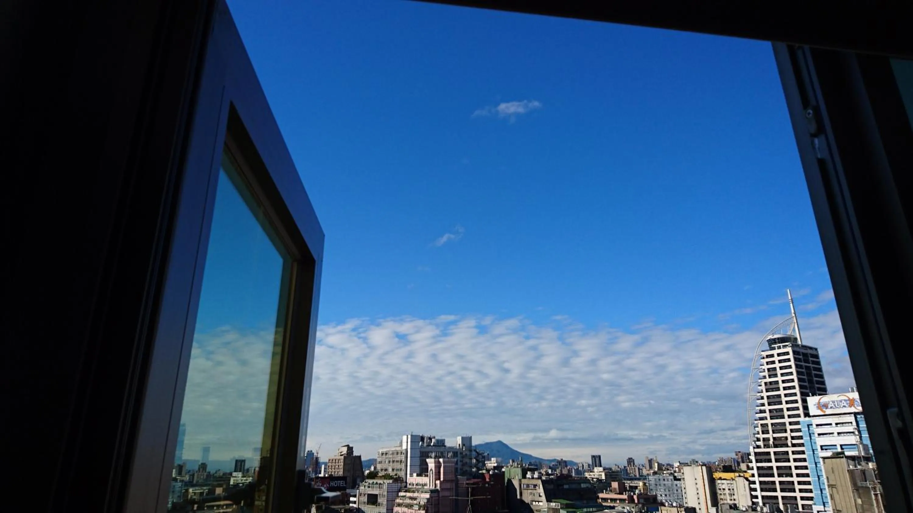 Day in Burgary Hotel