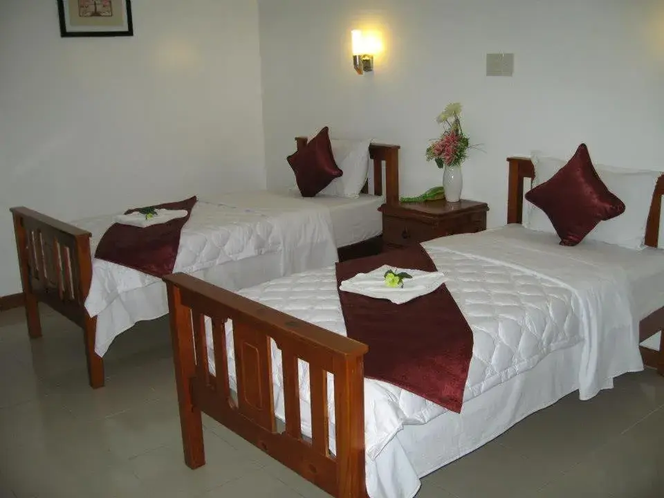 Bed in Sunrise Resort Bed in Sunrise Resort