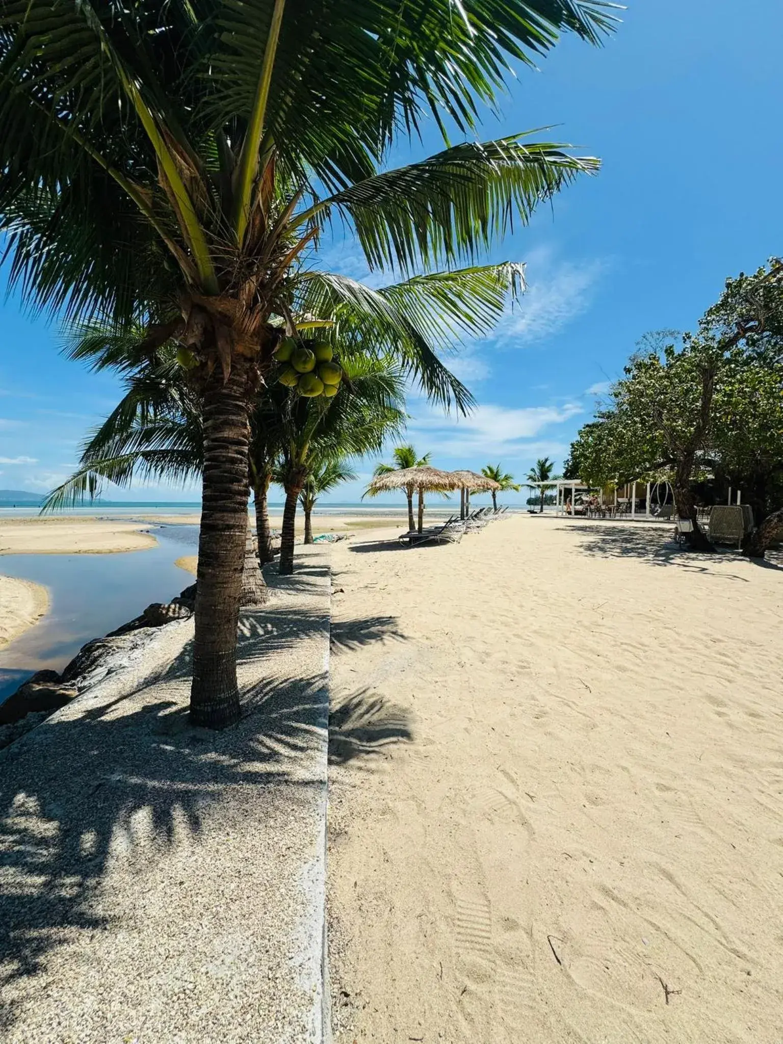 Sabaii Bay Resort Sabaii Bay Resort