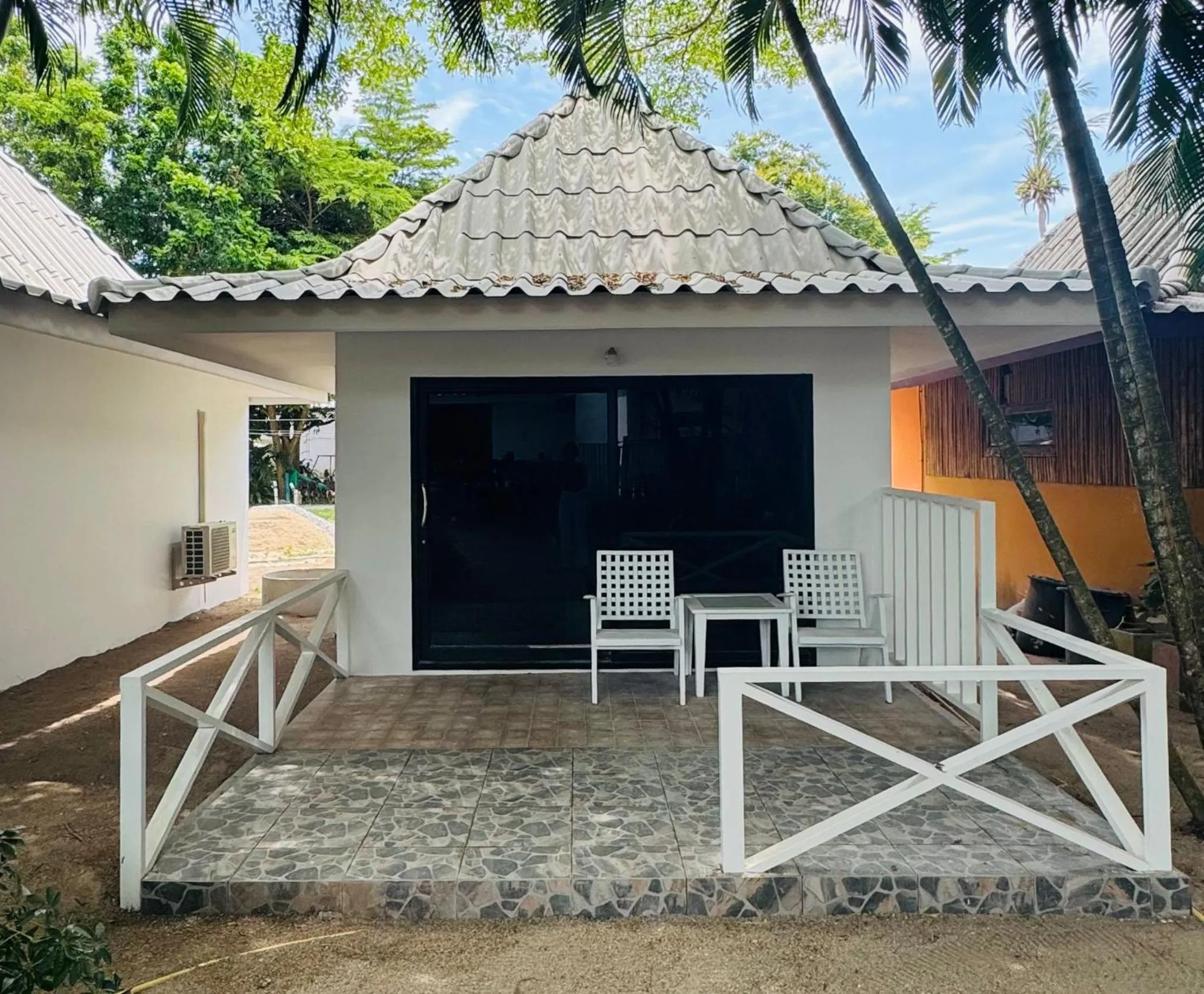 Property building in Sabaii Bay Resort