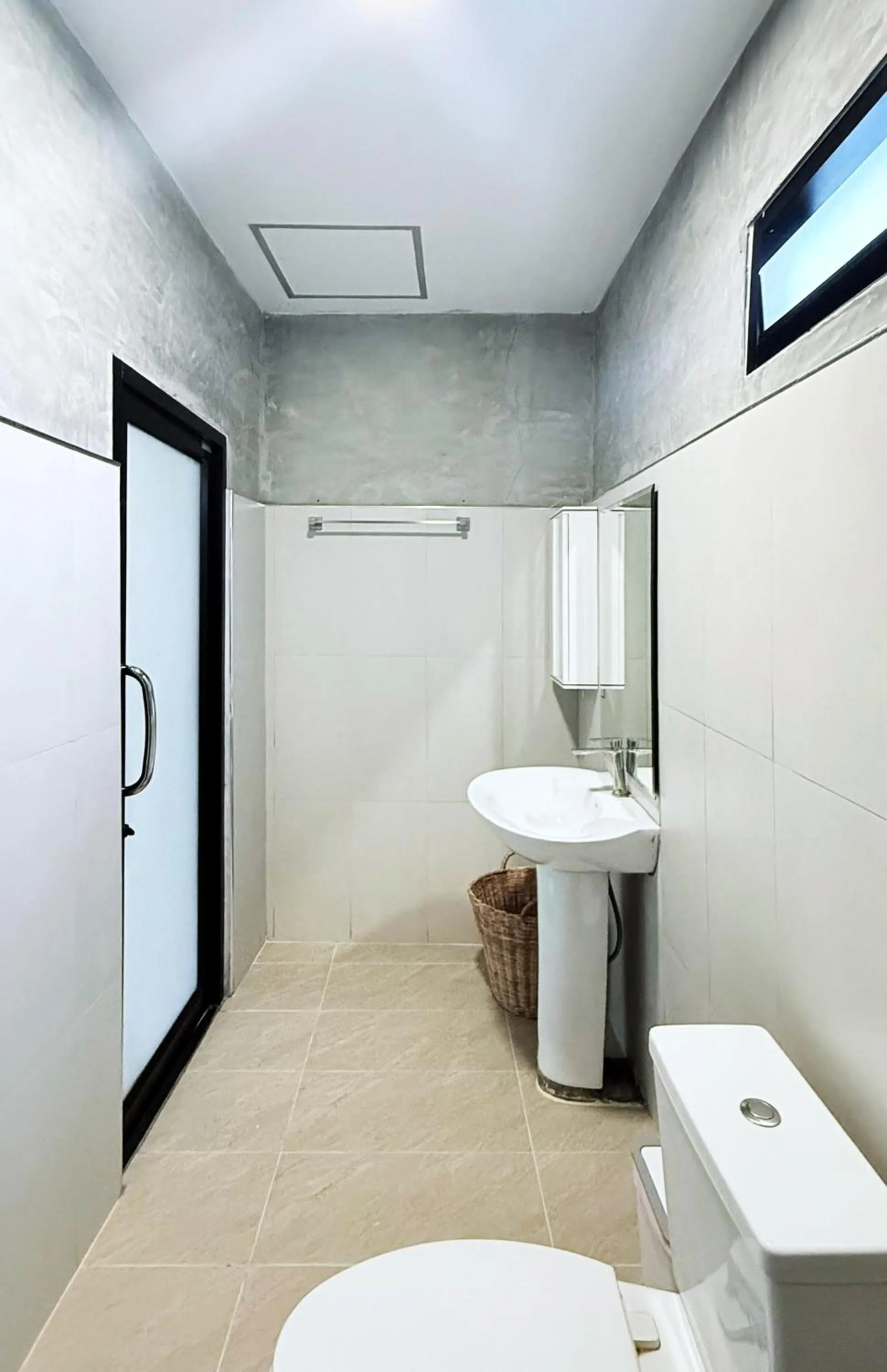 Bathroom in Sabaii Bay Resort