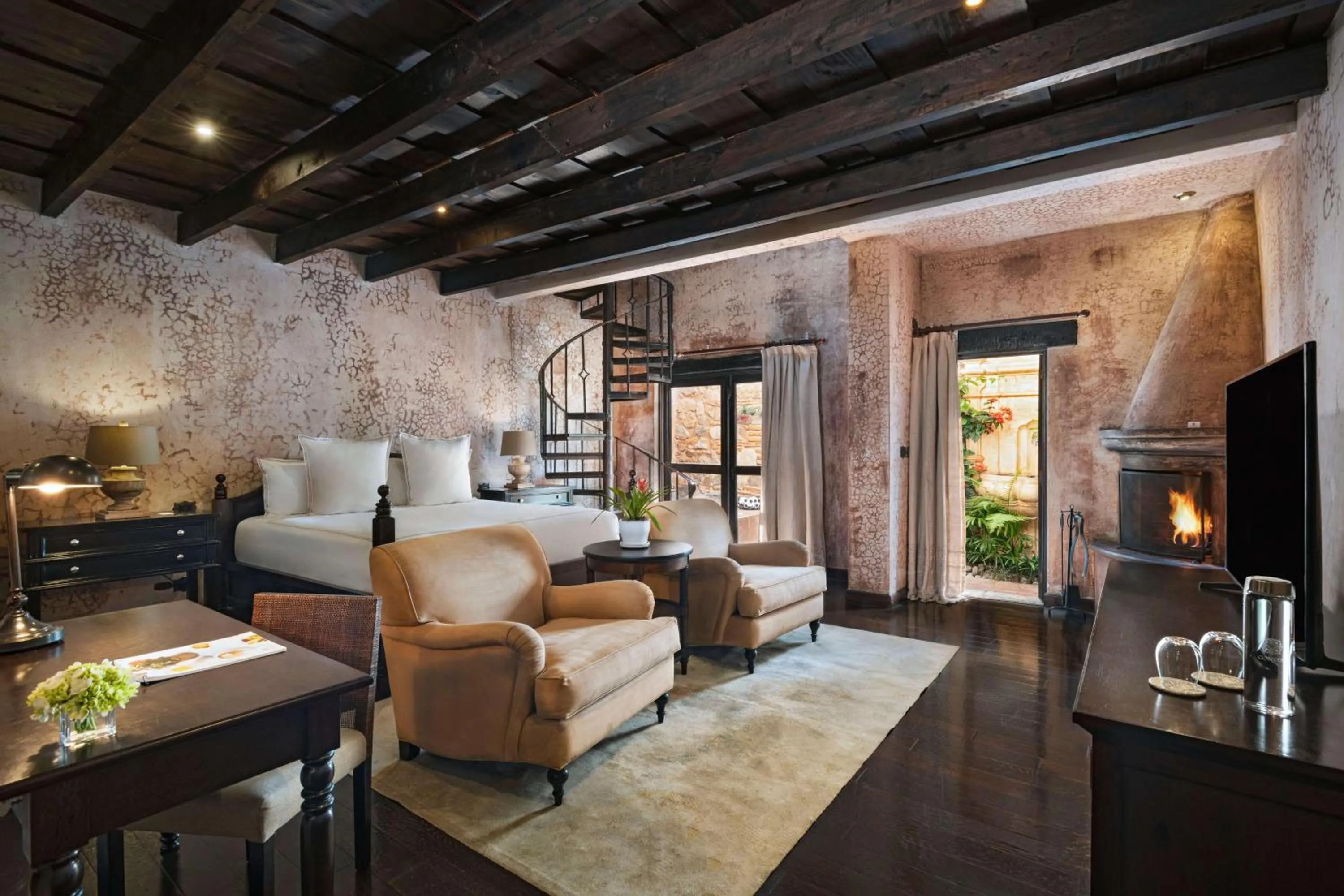 El Convento Boutique Hotel