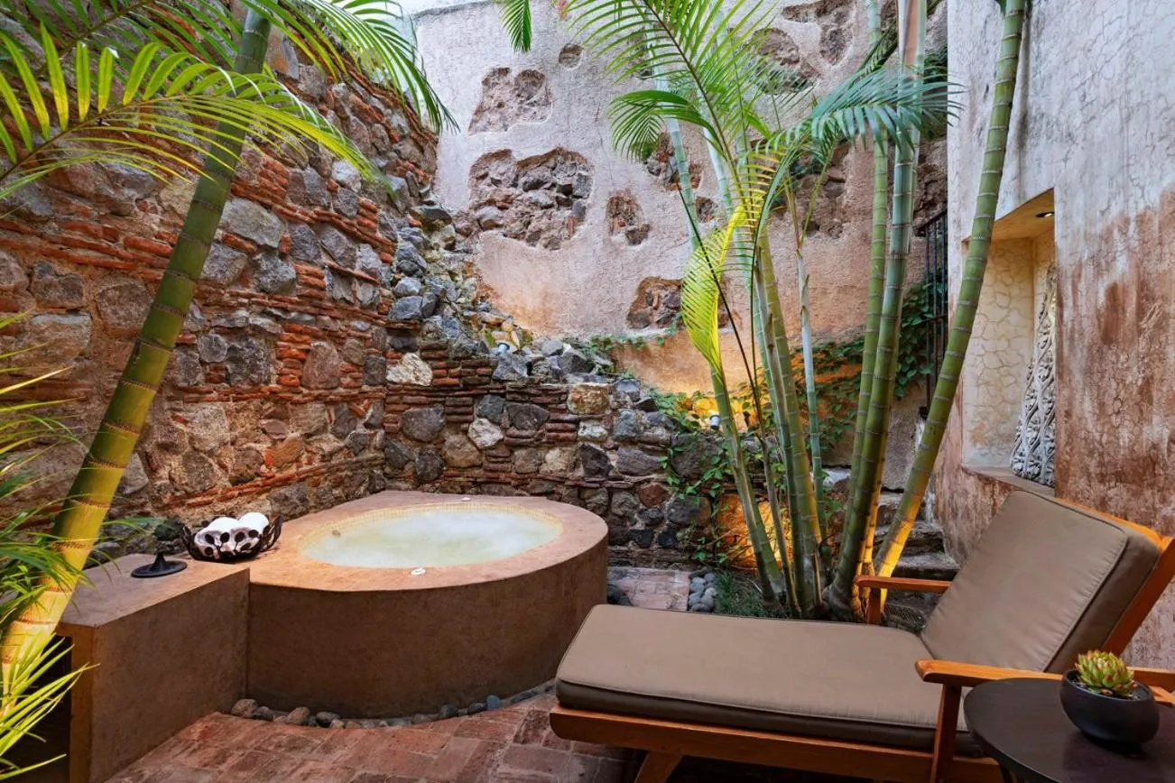 El Convento Boutique Hotel