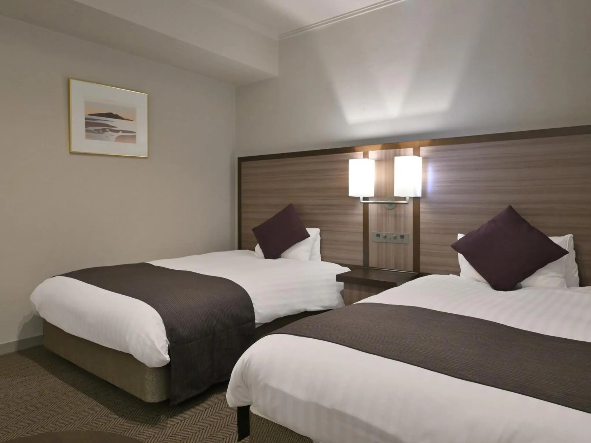 Photo of the whole room, Bed in Takamatsu Kokusai Hotel