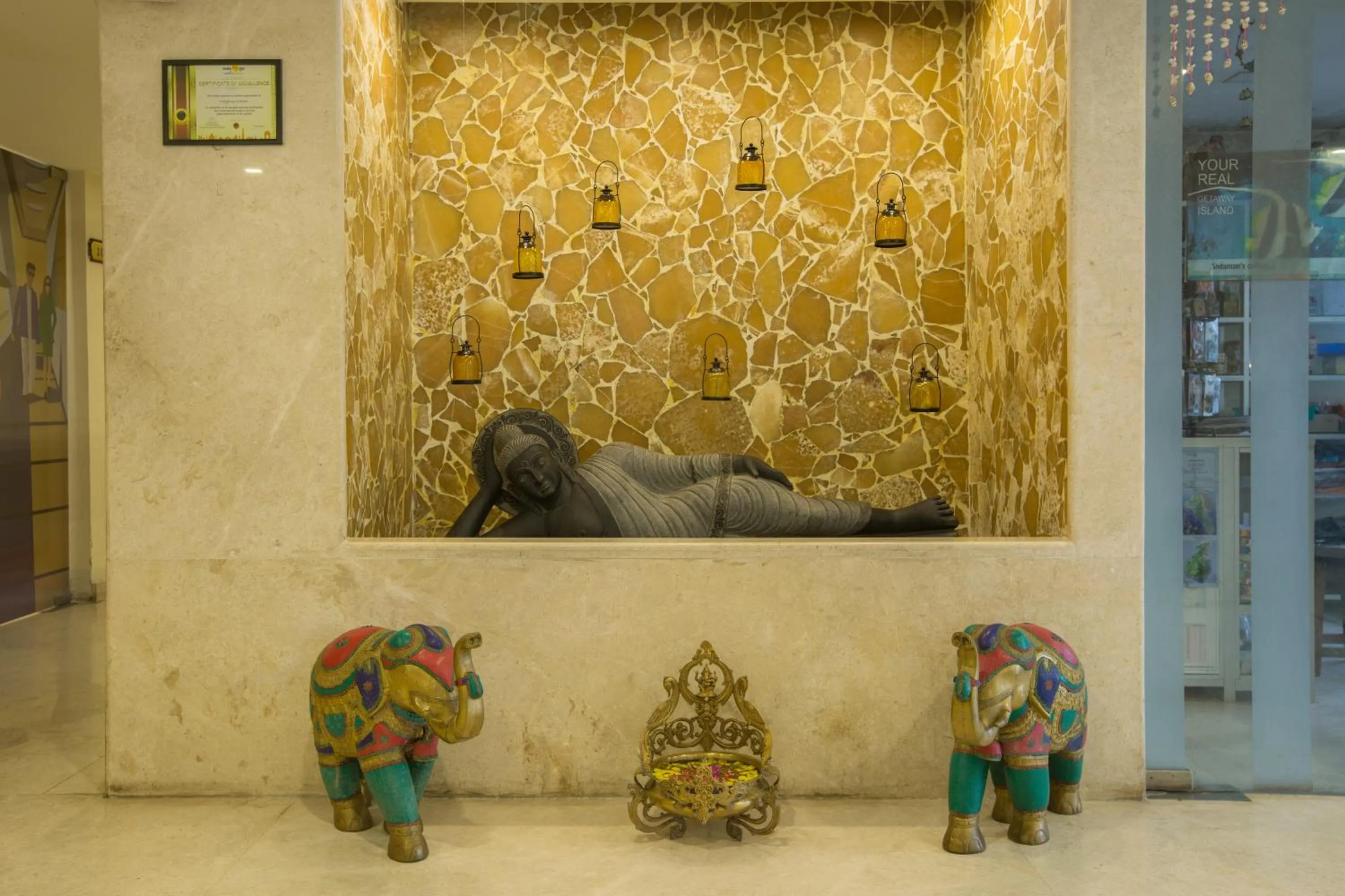 Decorative detail in Hotel TSG Grand