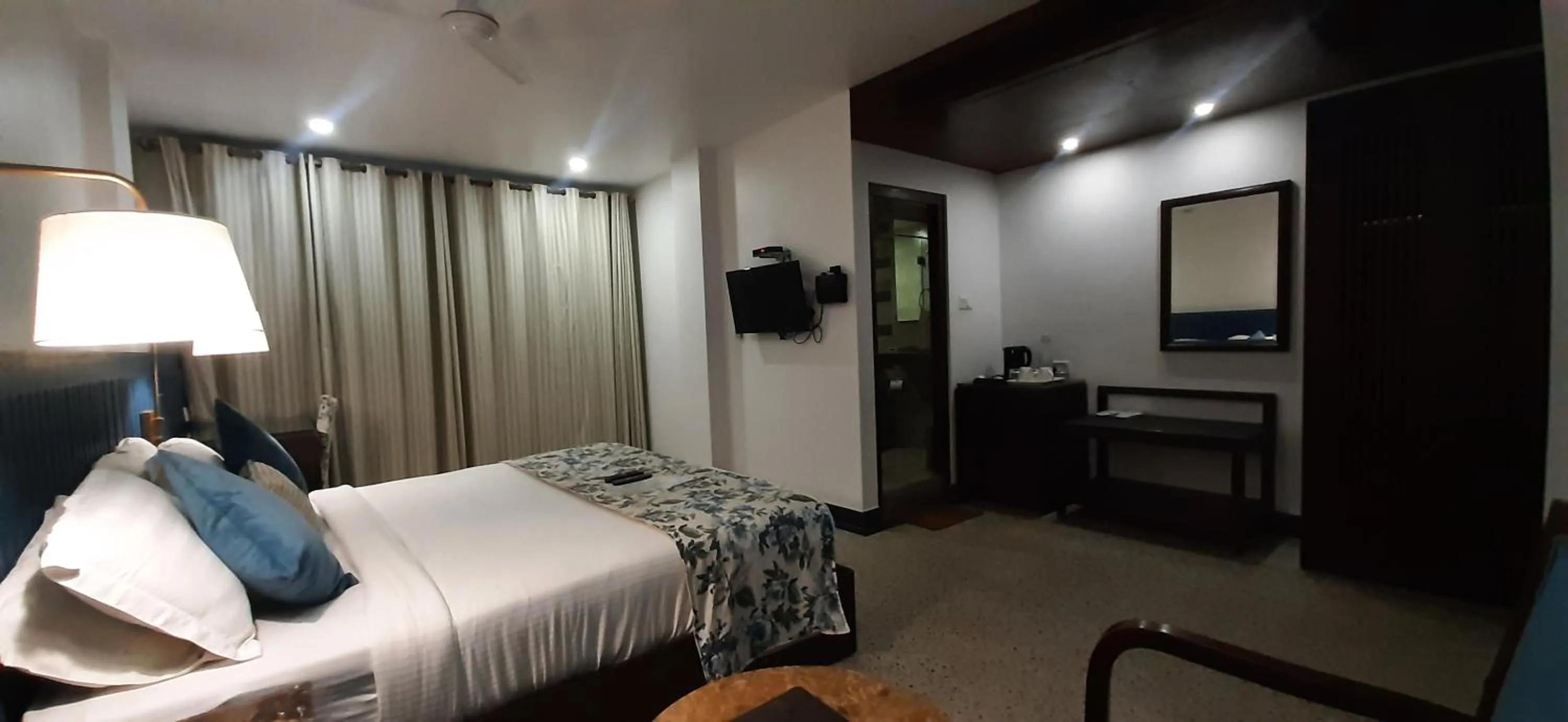 Bed in Hotel TSG Grand