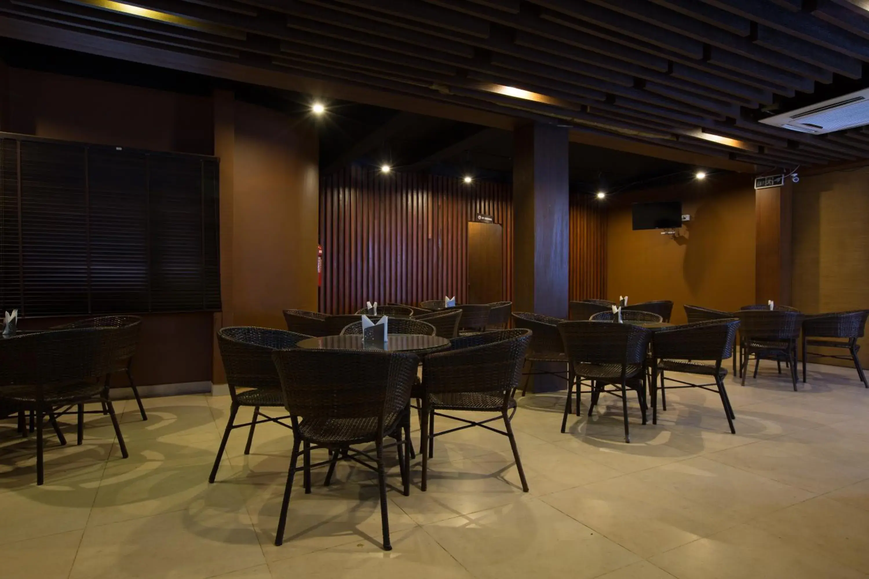 Lounge or bar in Hotel TSG Grand Lounge or bar in Hotel TSG Grand