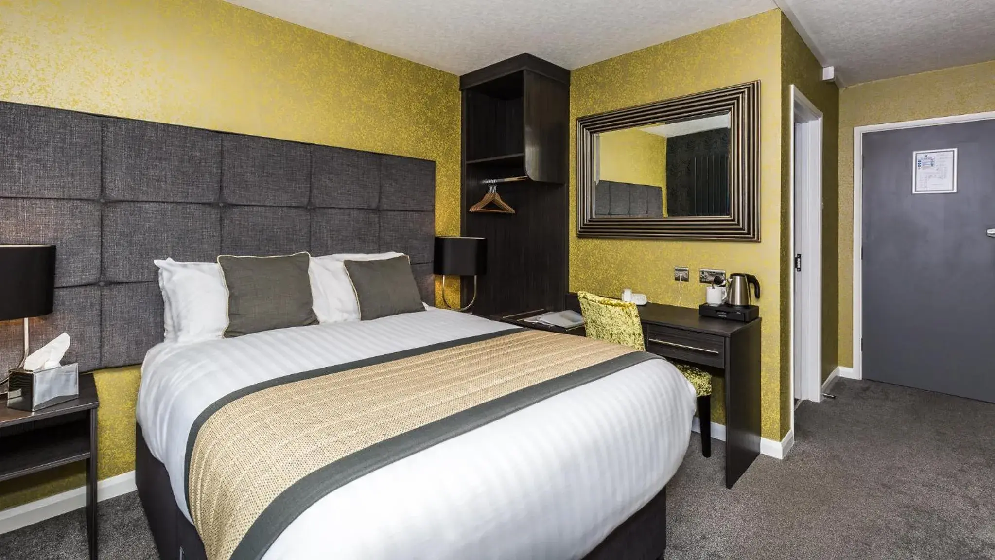 Double Room in The Melbreak Hotel Double Room in The Melbreak Hotel