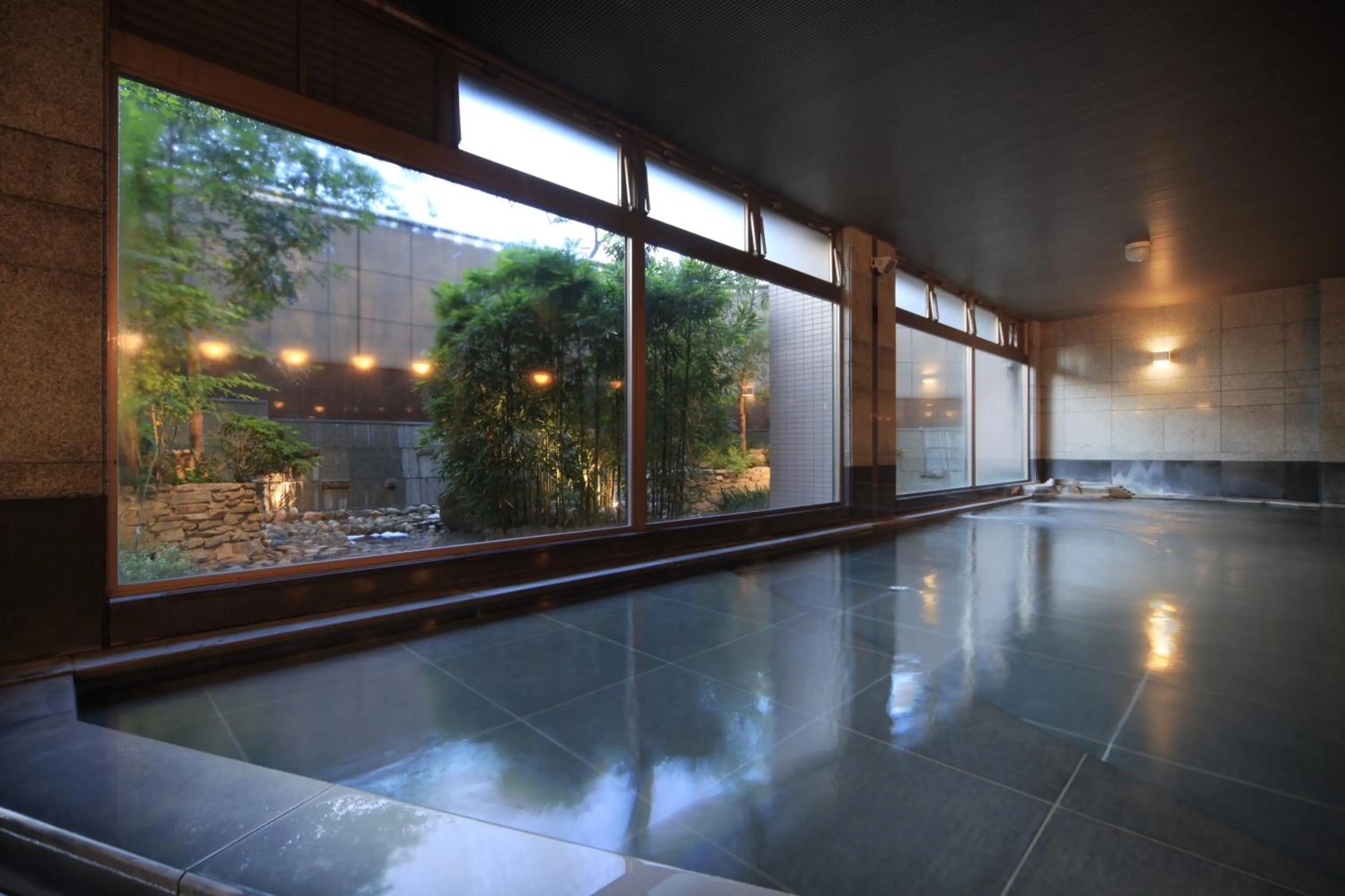 Hot Spring Bath in Hotel Kasuien