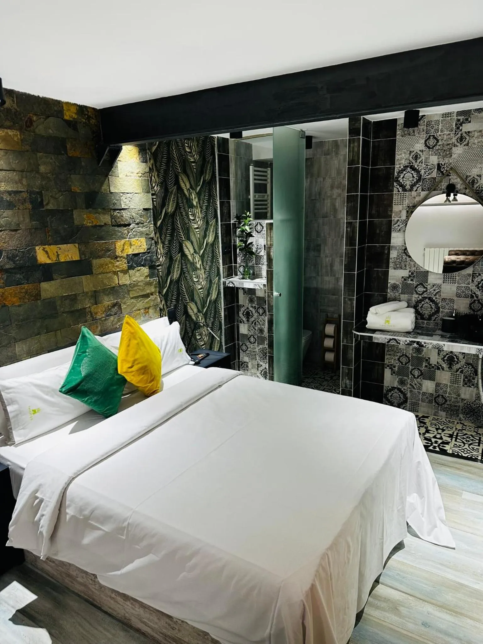 Bedroom, Bed in T-Homes - Cuenca