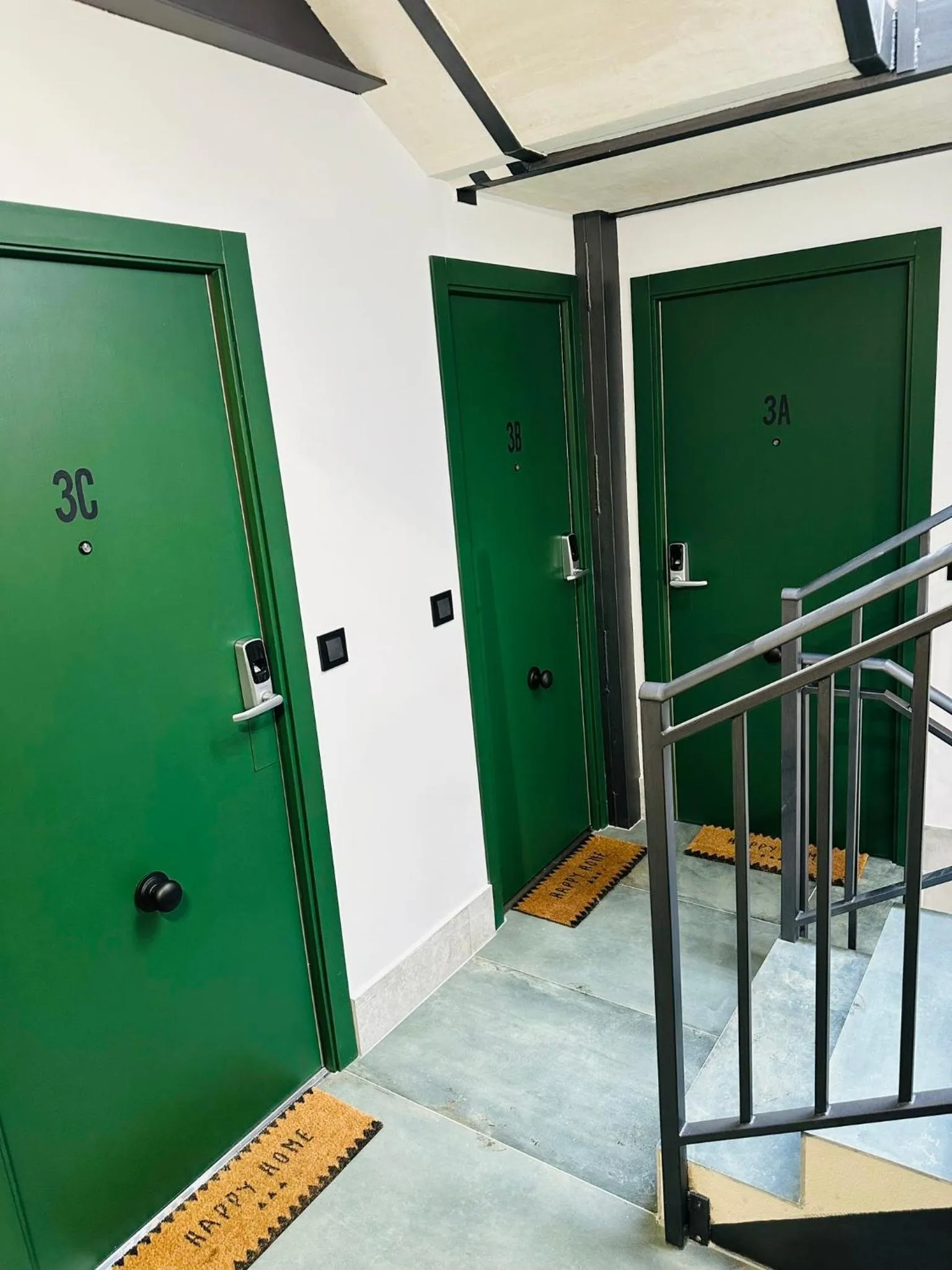 Facade/entrance in T-Homes - Cuenca