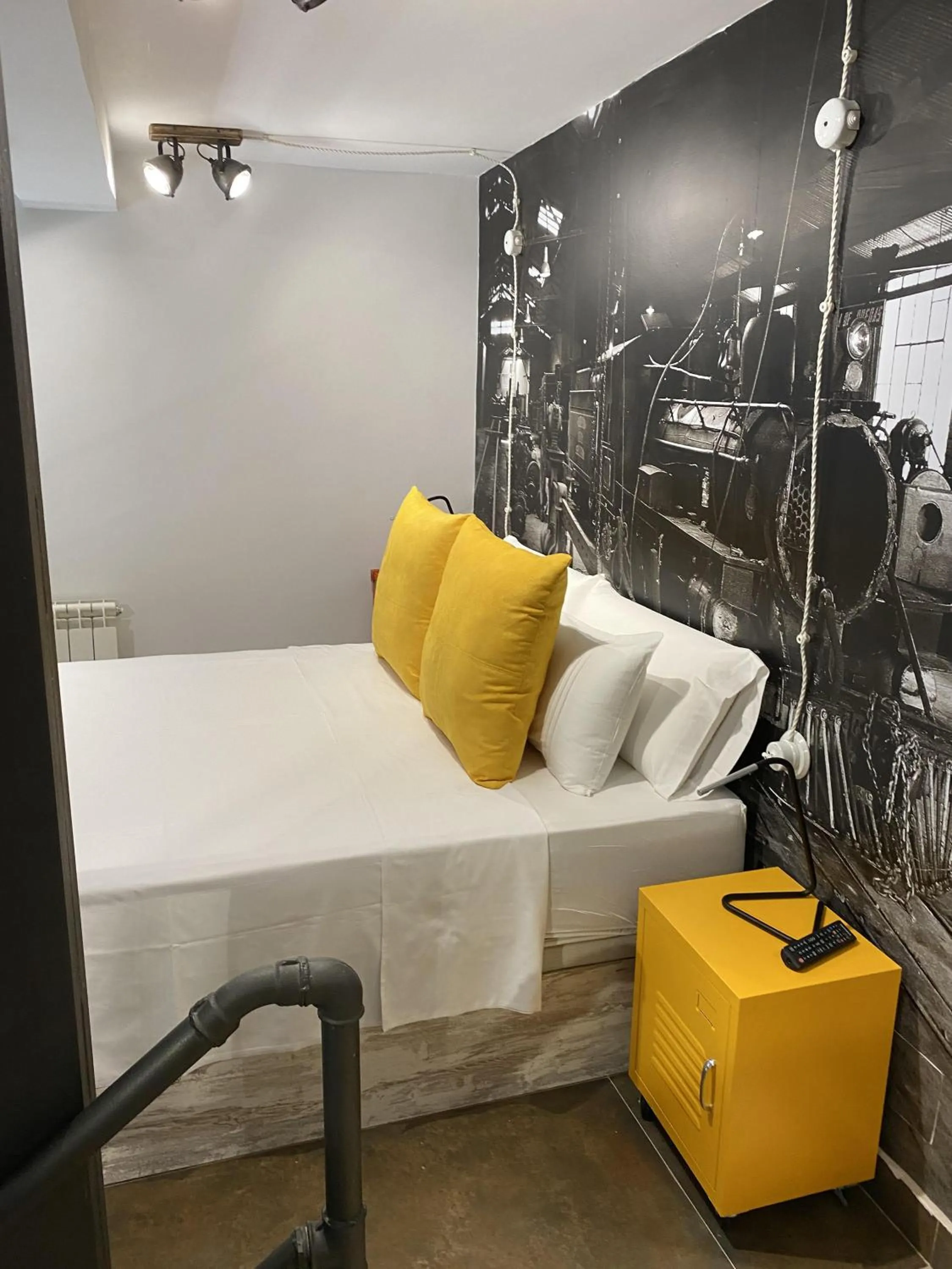 Bedroom, Bed in T-Homes - Cuenca