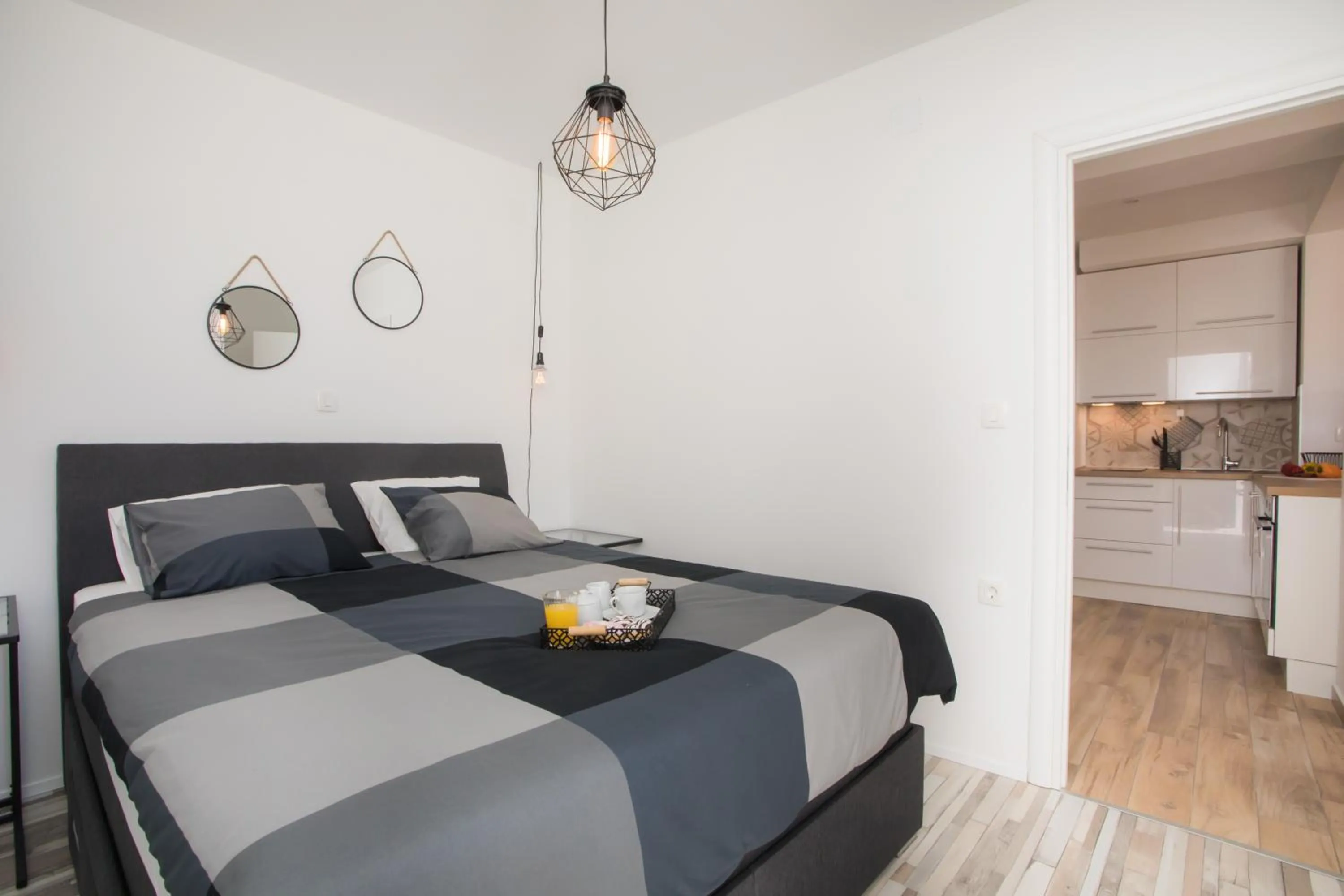 Bedroom, Bed in Danijela