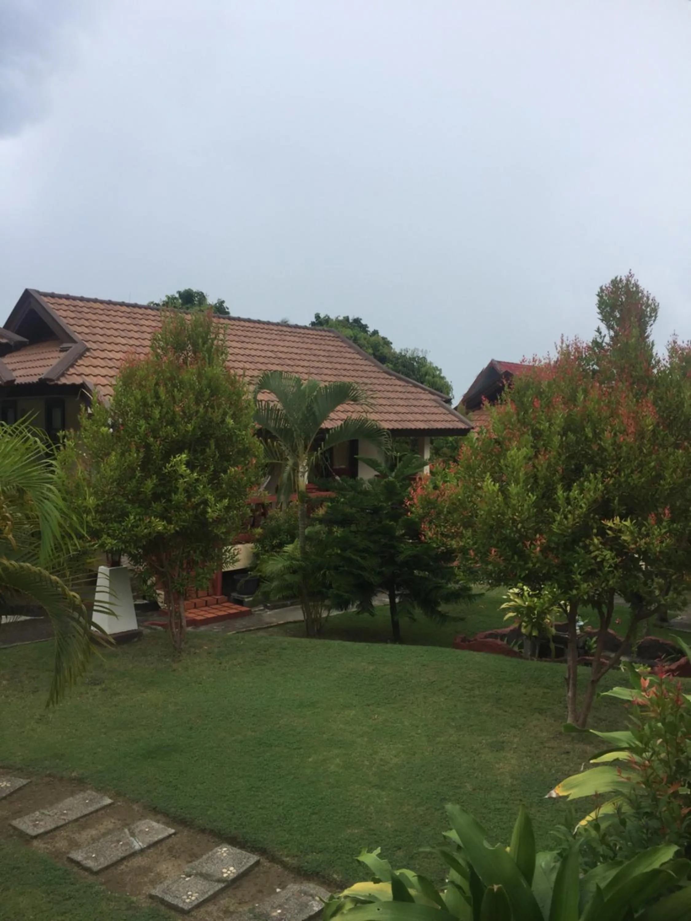 Garden view in Starlight Haadrin Resort