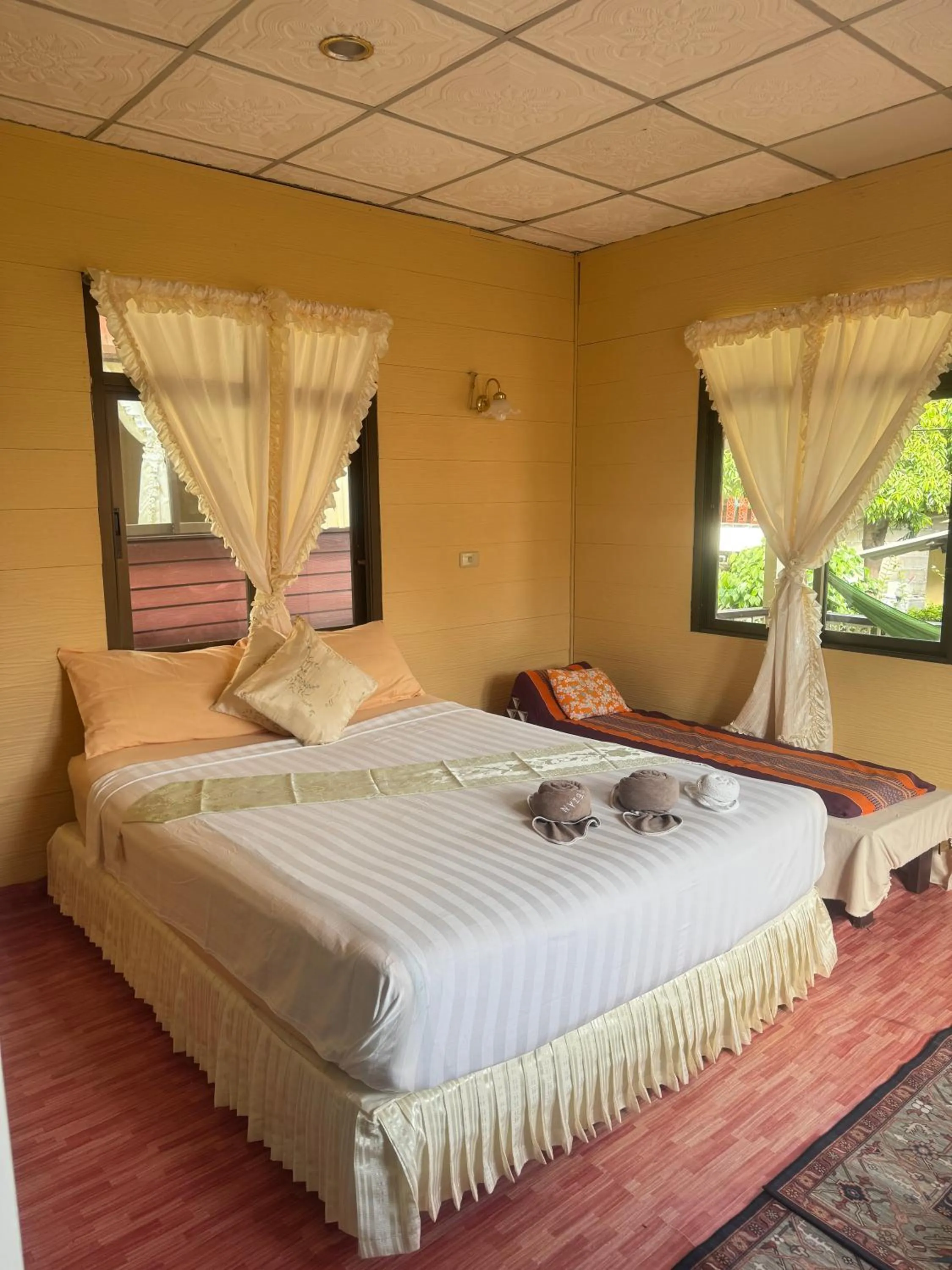 Bed in Starlight Haadrin Resort