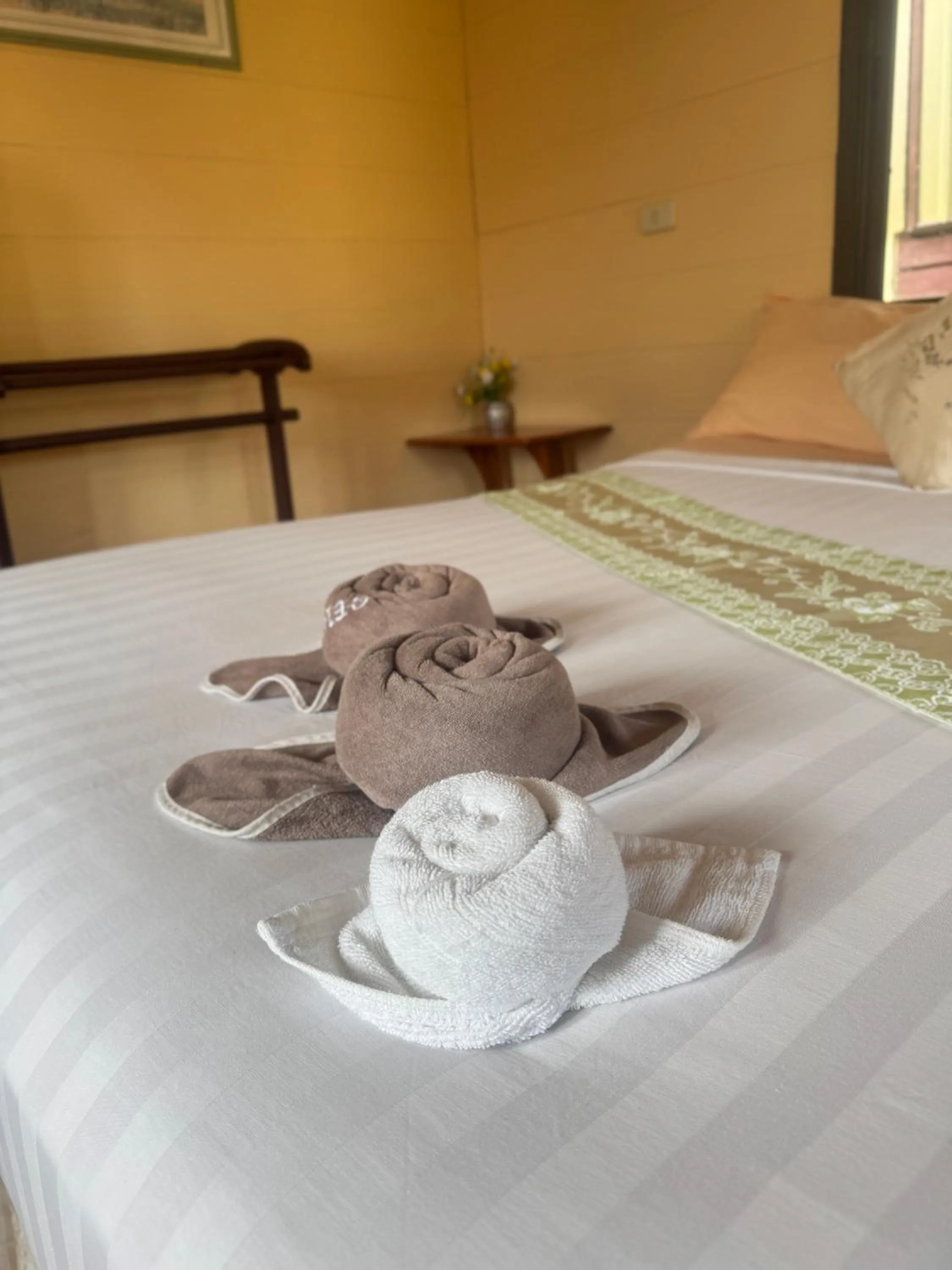 Bed in Starlight Haadrin Resort