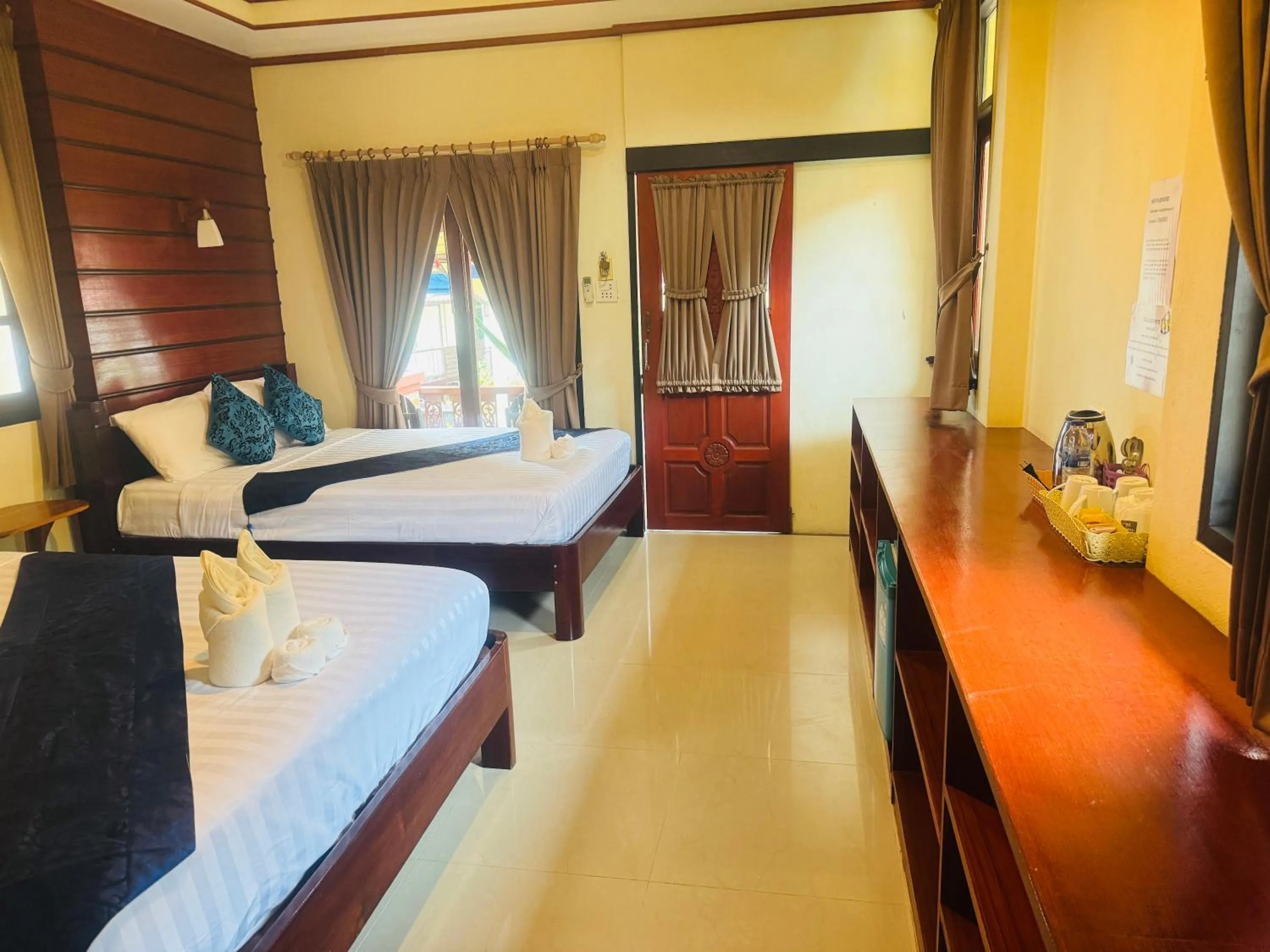 Bed in Starlight Haadrin Resort