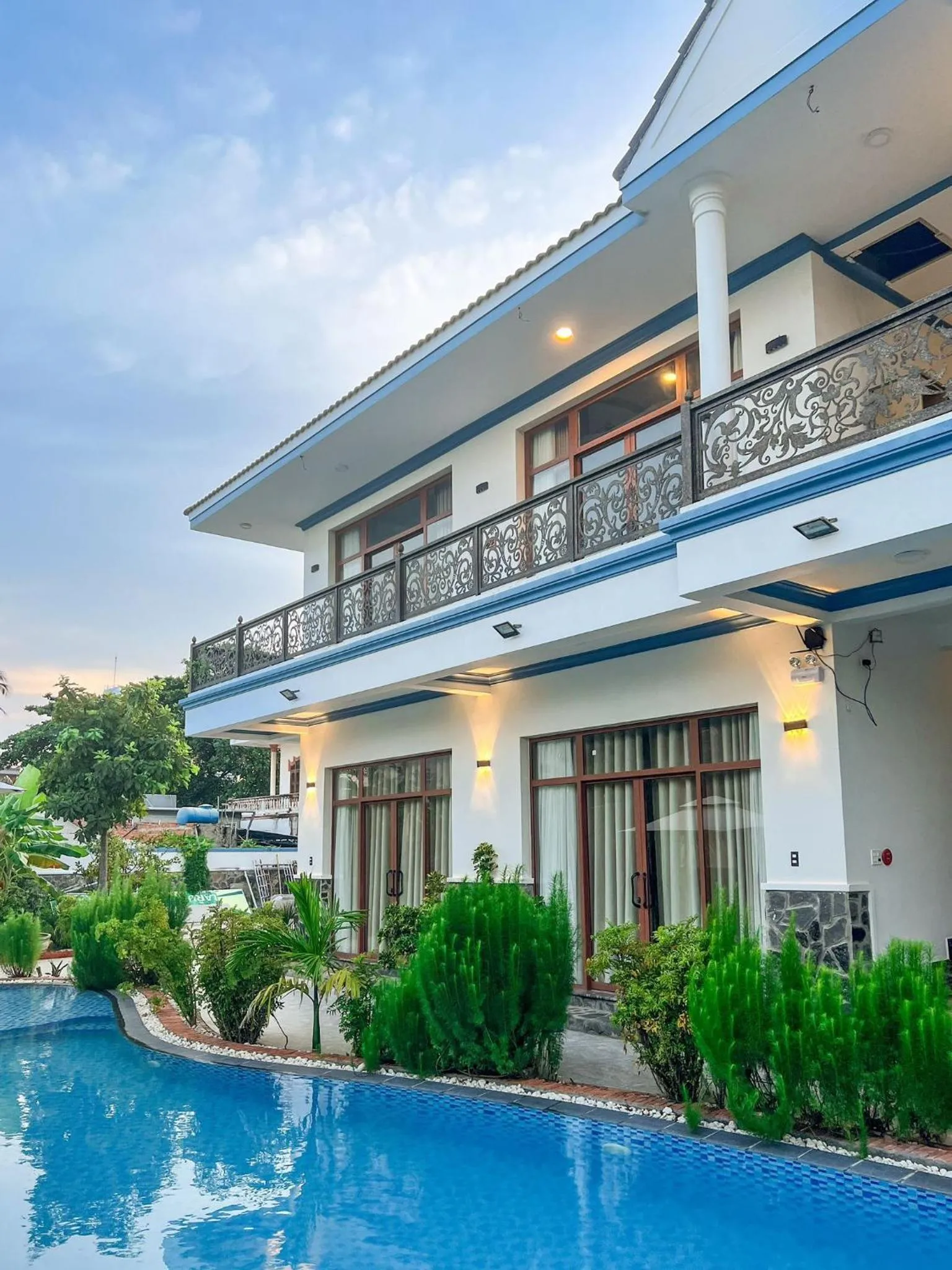 Swimming pool in Gia An Hung Guest House
