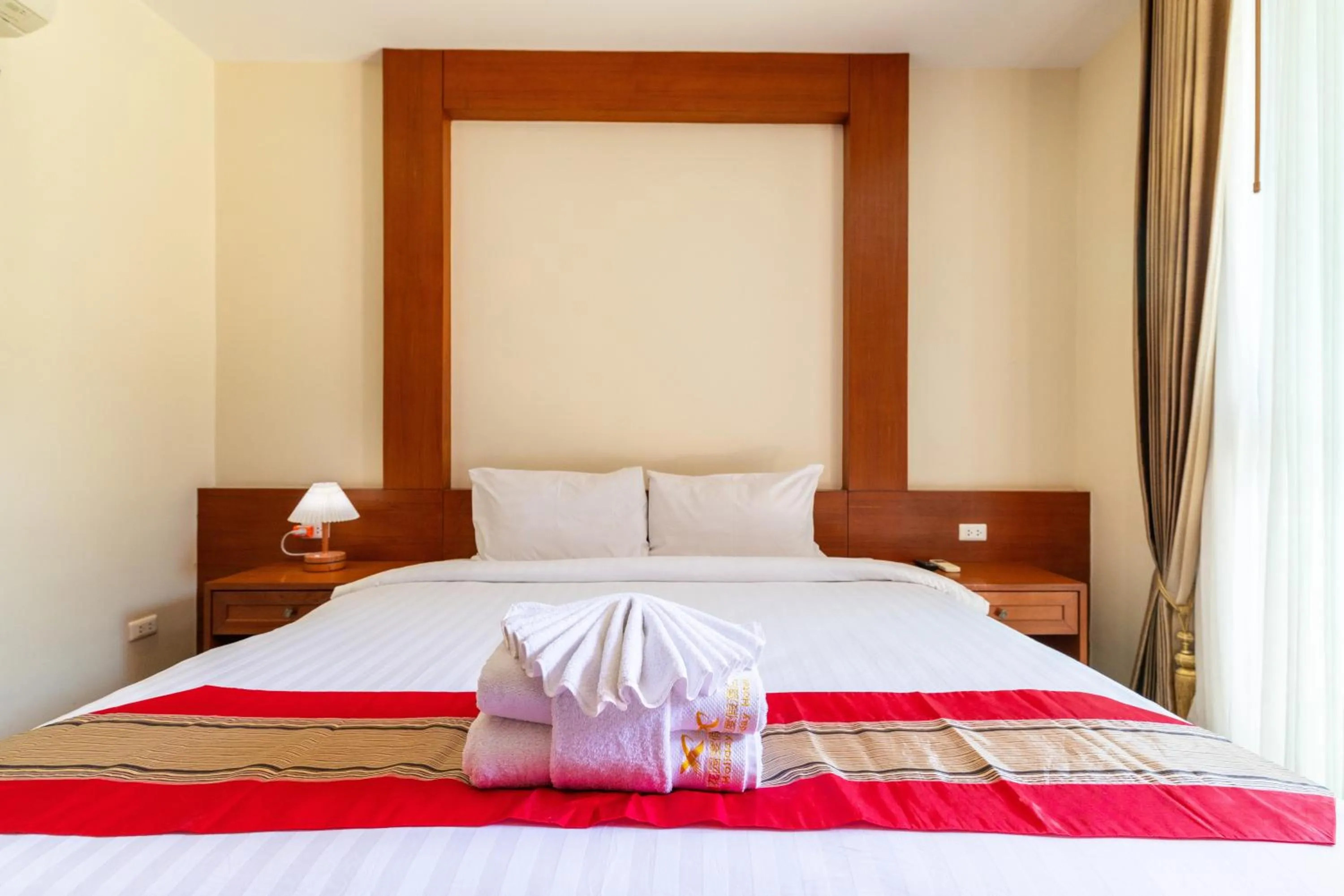 Bed in Phuket Meet Holiday Hotel-Rawai 普吉岛相遇花园度假酒店-拉威店