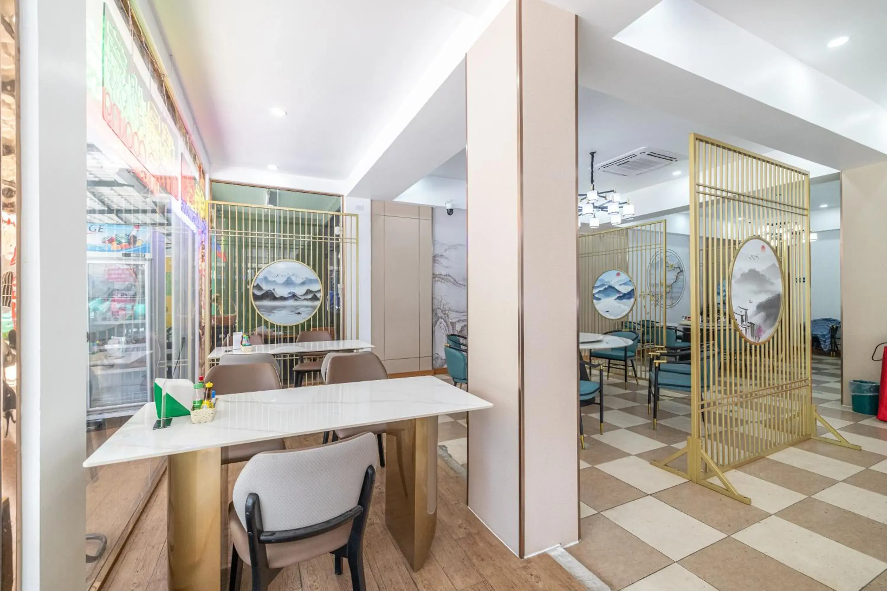 Restaurant/places to eat in Phuket Meet Holiday Hotel-Rawai 普吉岛相遇花园度假酒店-拉威店 Restaurant/places to eat in Phuket Meet Holiday Hotel-Rawai 普吉岛相遇花园度假酒店-拉威店