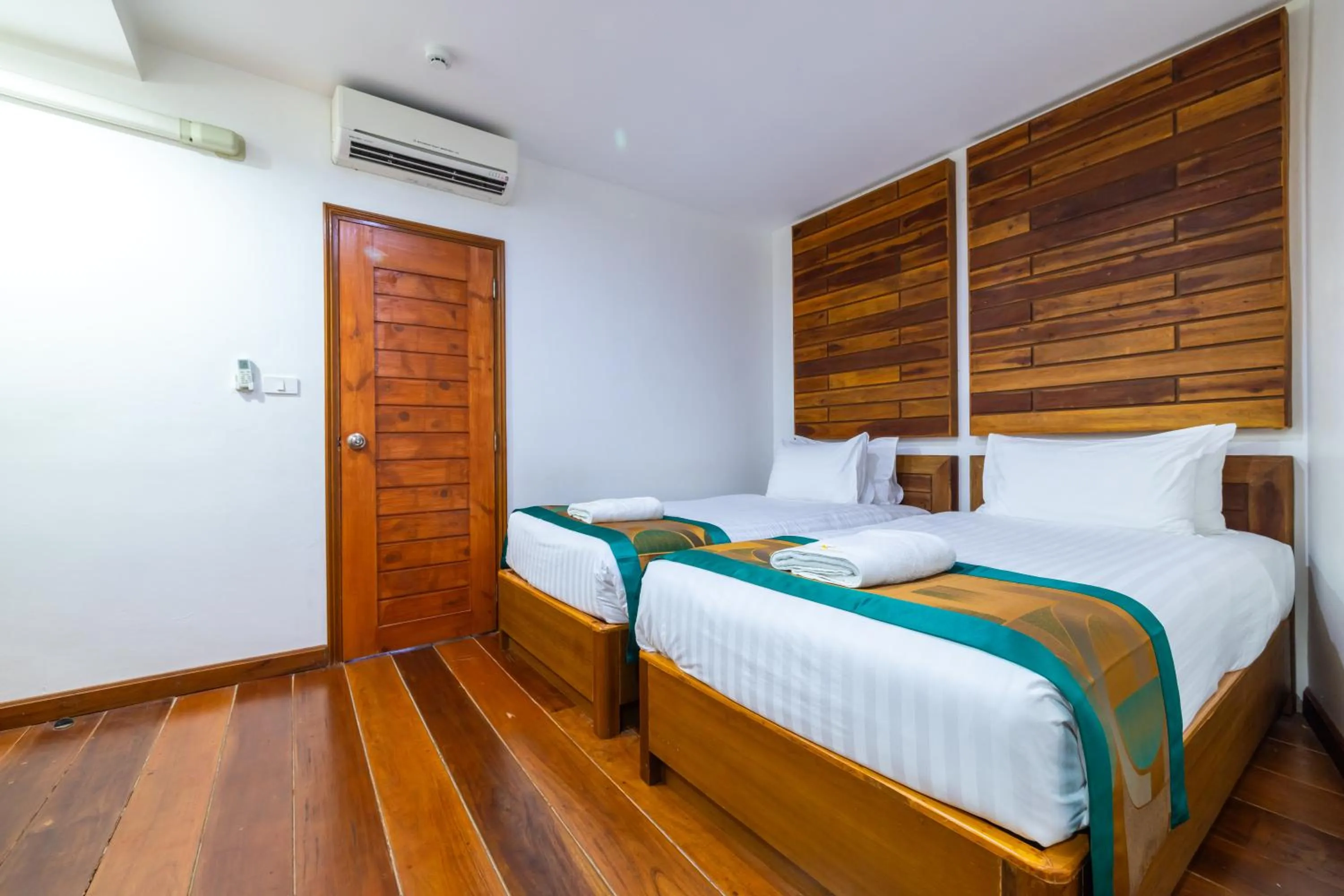 Bed in Phuket Meet Holiday Hotel-Rawai 普吉岛相遇花园度假酒店-拉威店