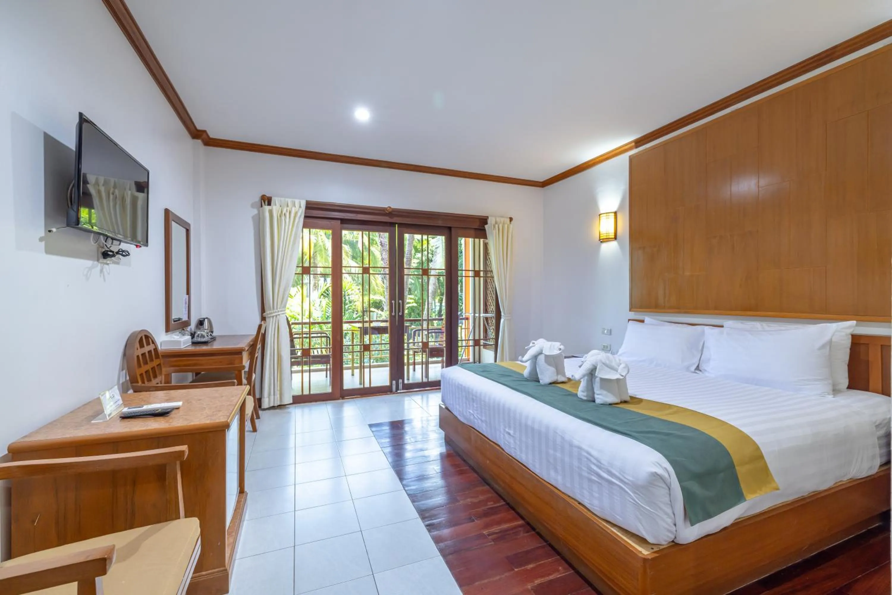 Bed in Phuket Meet Holiday Hotel-Rawai 普吉岛相遇花园度假酒店-拉威店