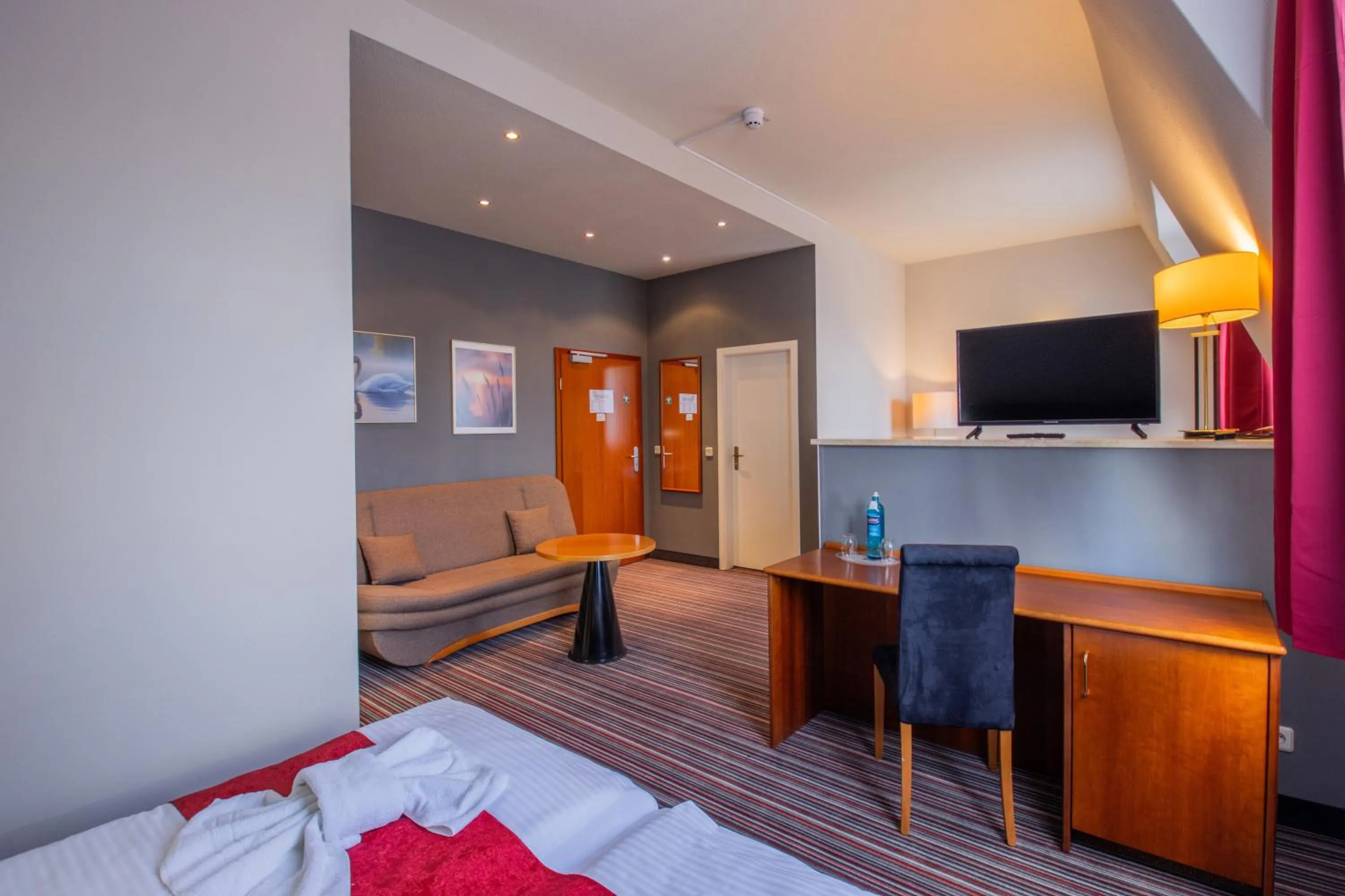 Bedroom, Bed in Seehotel Brandenburg an der Havel