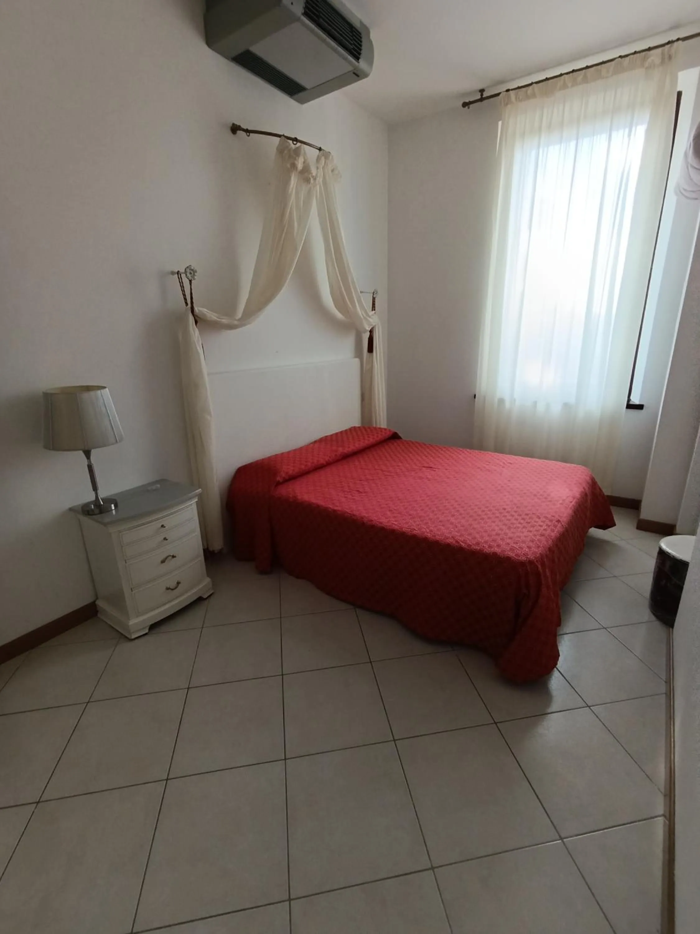 Bedroom, Bed in Villa Marini Trevisan