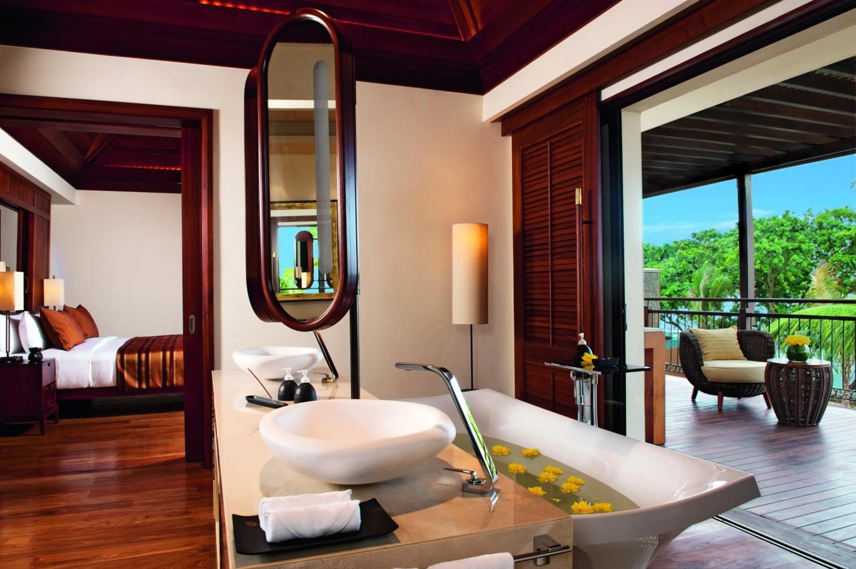 Bed in Le Jadis Beach Resort & Wellness - Managed by Banyan Tree Hotels & Resorts