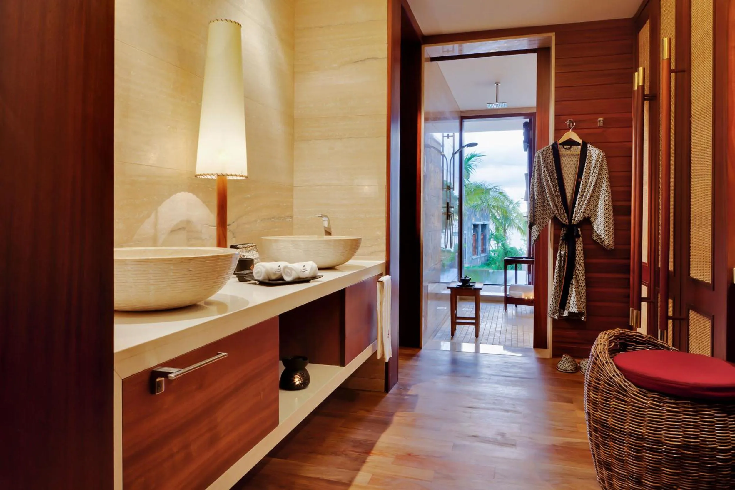 Bathroom in Le Jadis Beach Resort & Wellness - Managed by Banyan Tree Hotels & Resorts