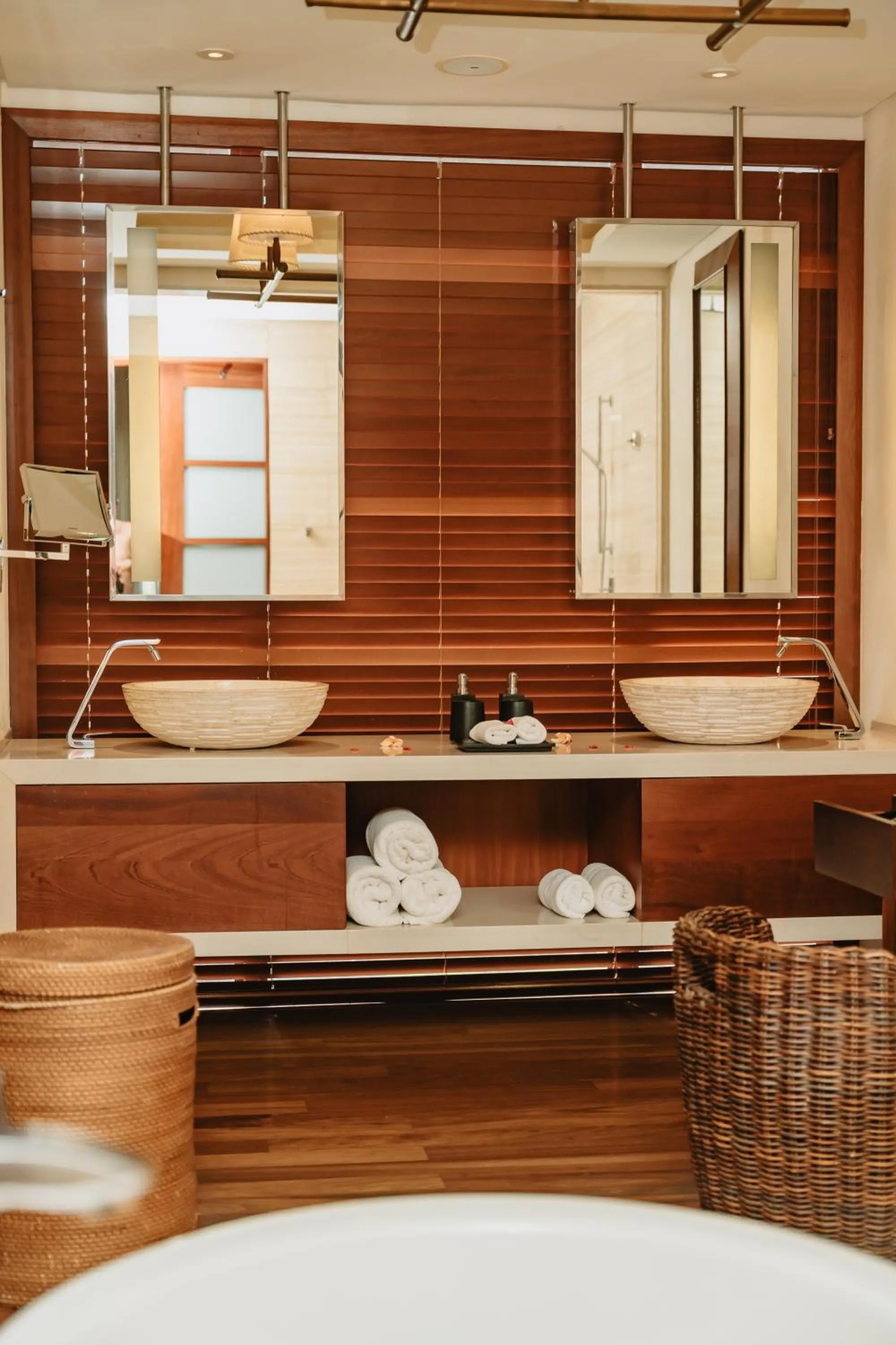Bathroom in Le Jadis Beach Resort & Wellness - Managed by Banyan Tree Hotels & Resorts