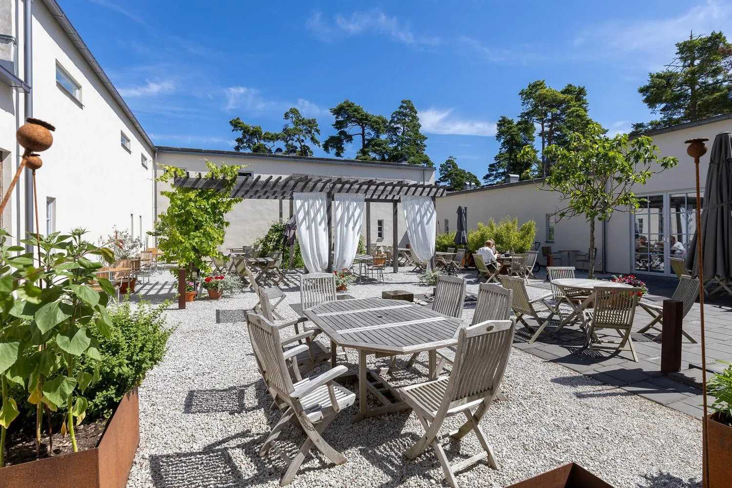 Property building in Strandakar Hotell & Restaurang