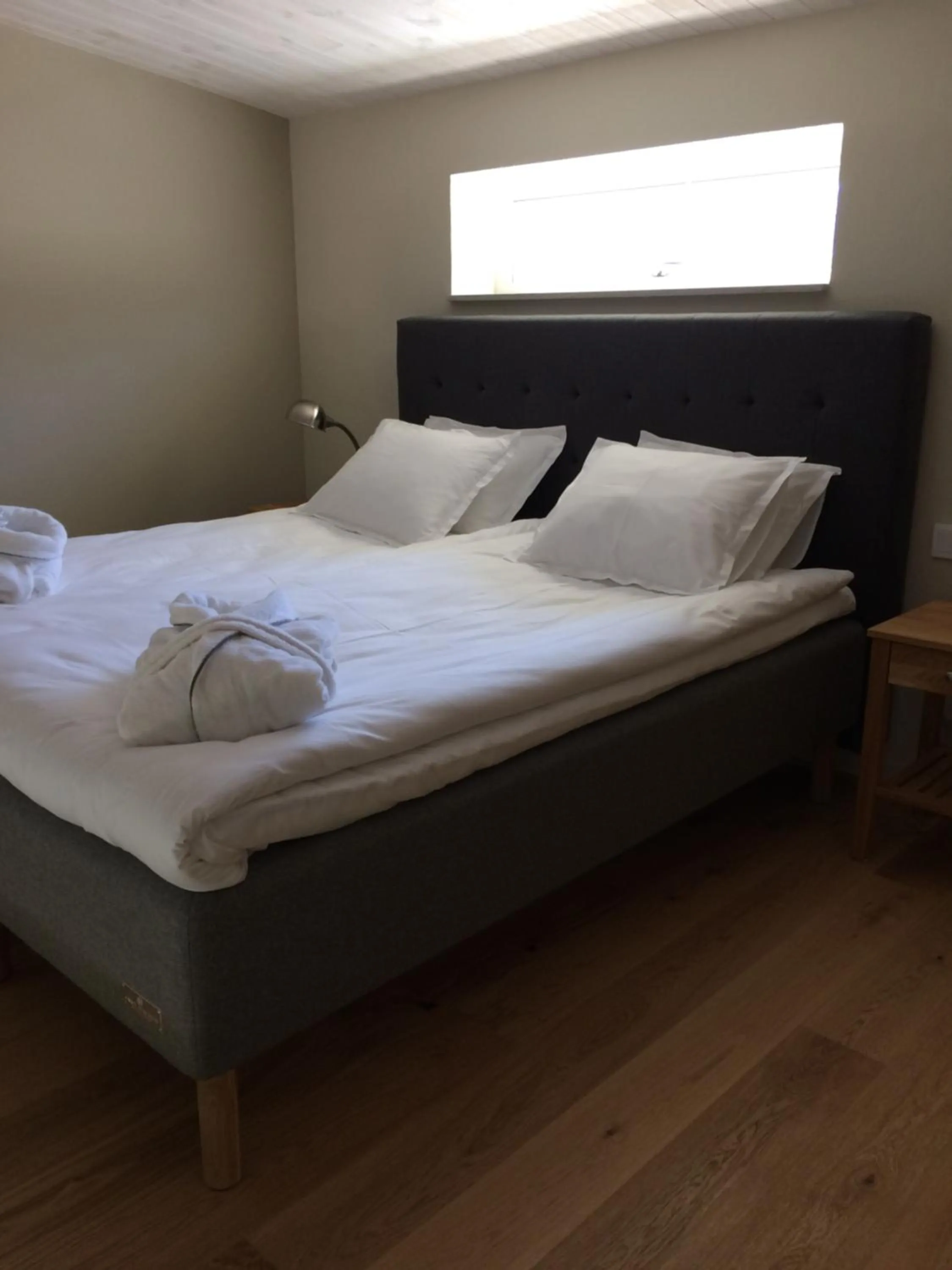 Bed in Strandakar Hotell & Restaurang