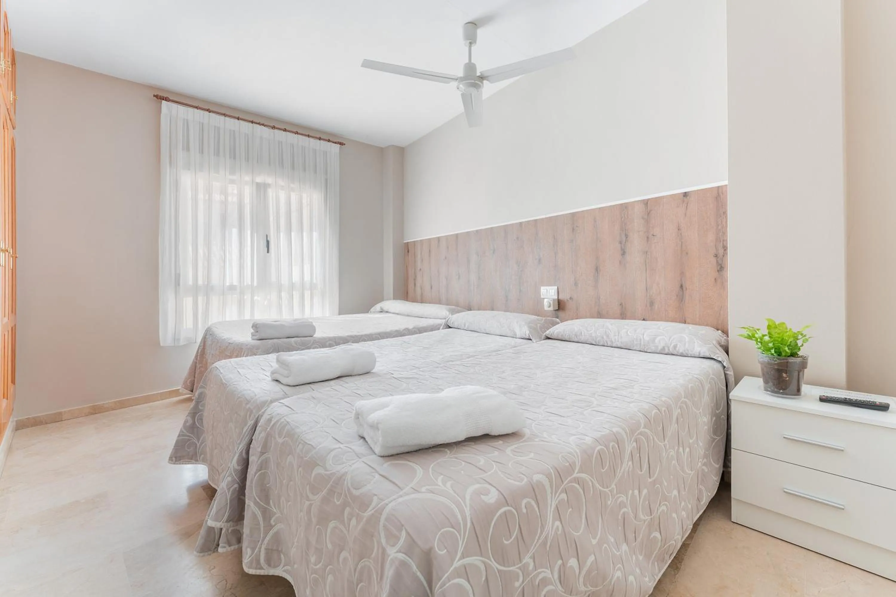 Bed in Hostal El Bugar