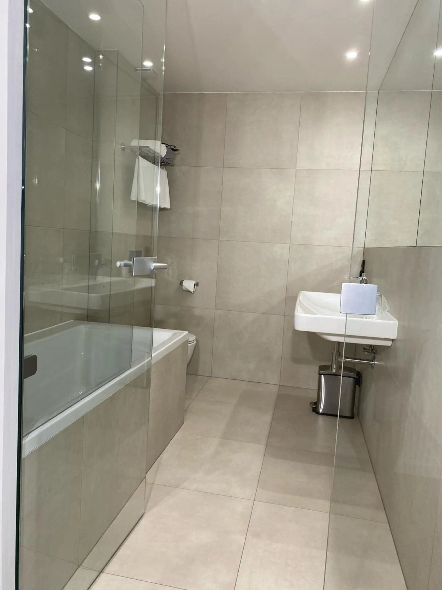 Shower in Rozmaryn Hotel B&B