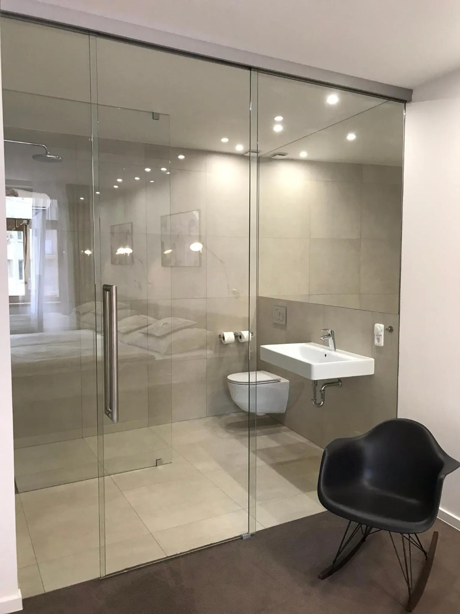 Shower in Rozmaryn Hotel B&B