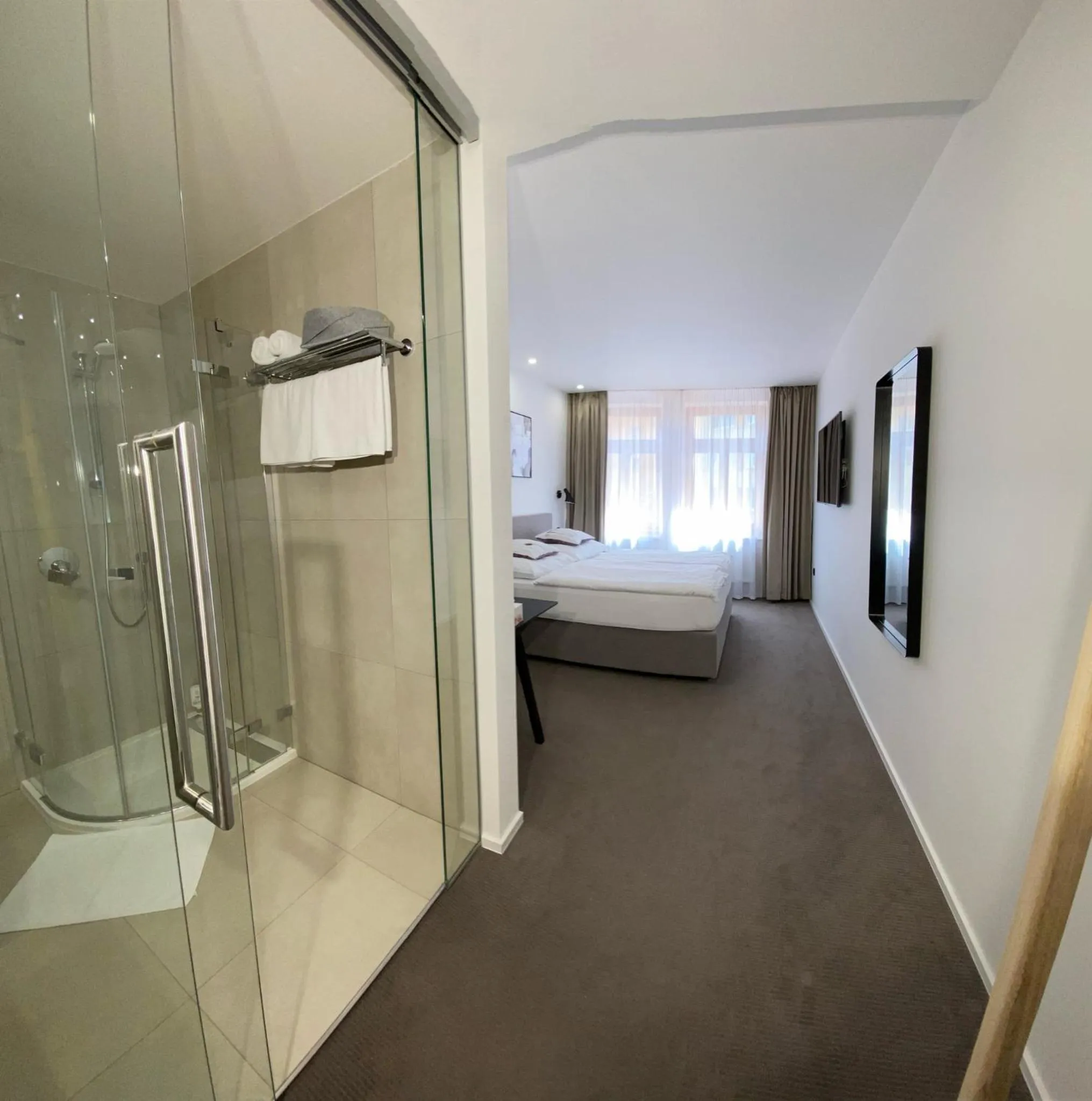 Bathroom, Bed in Rozmaryn Hotel B&B