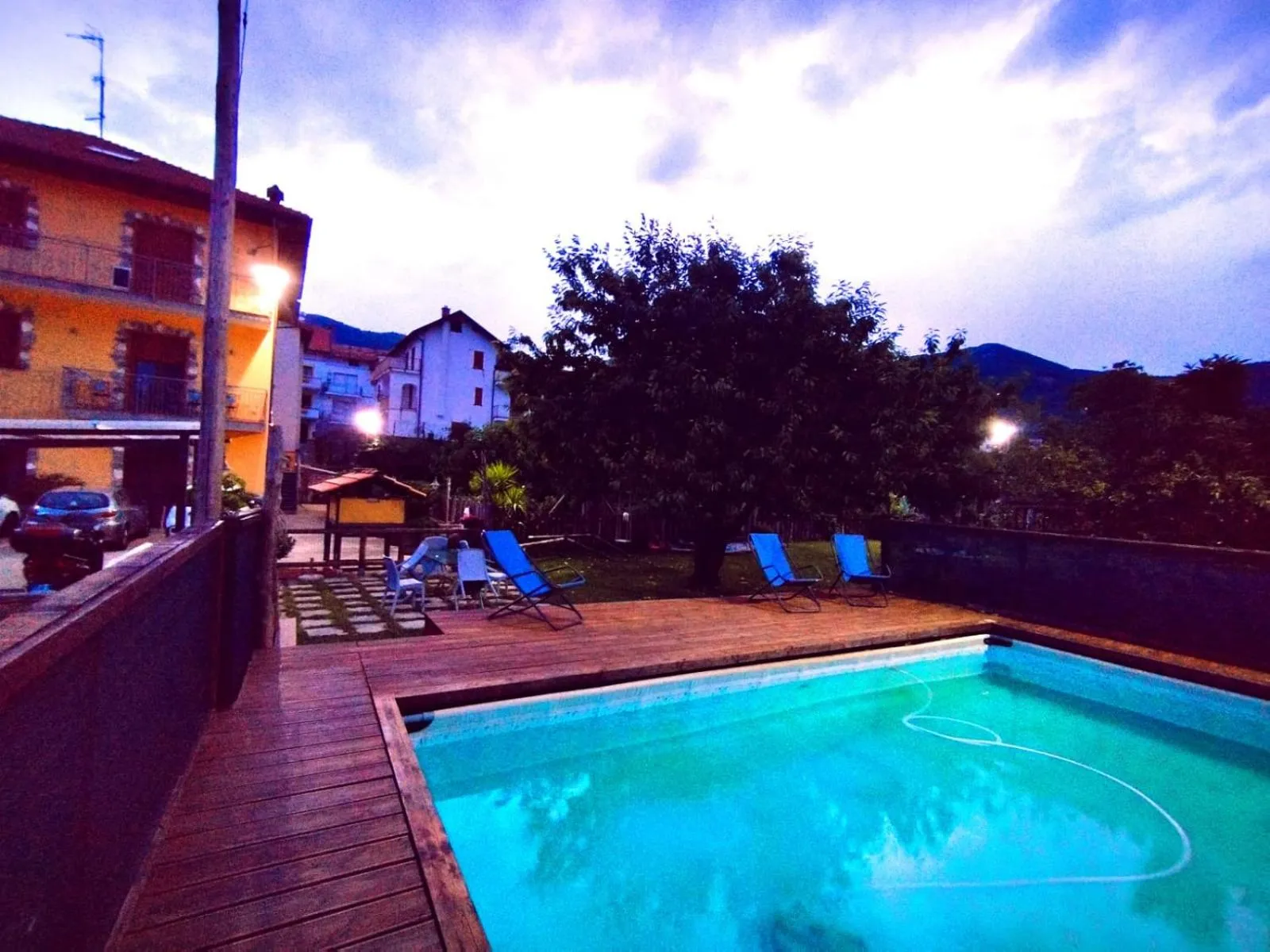 Swimming pool in B&B Il Girasole